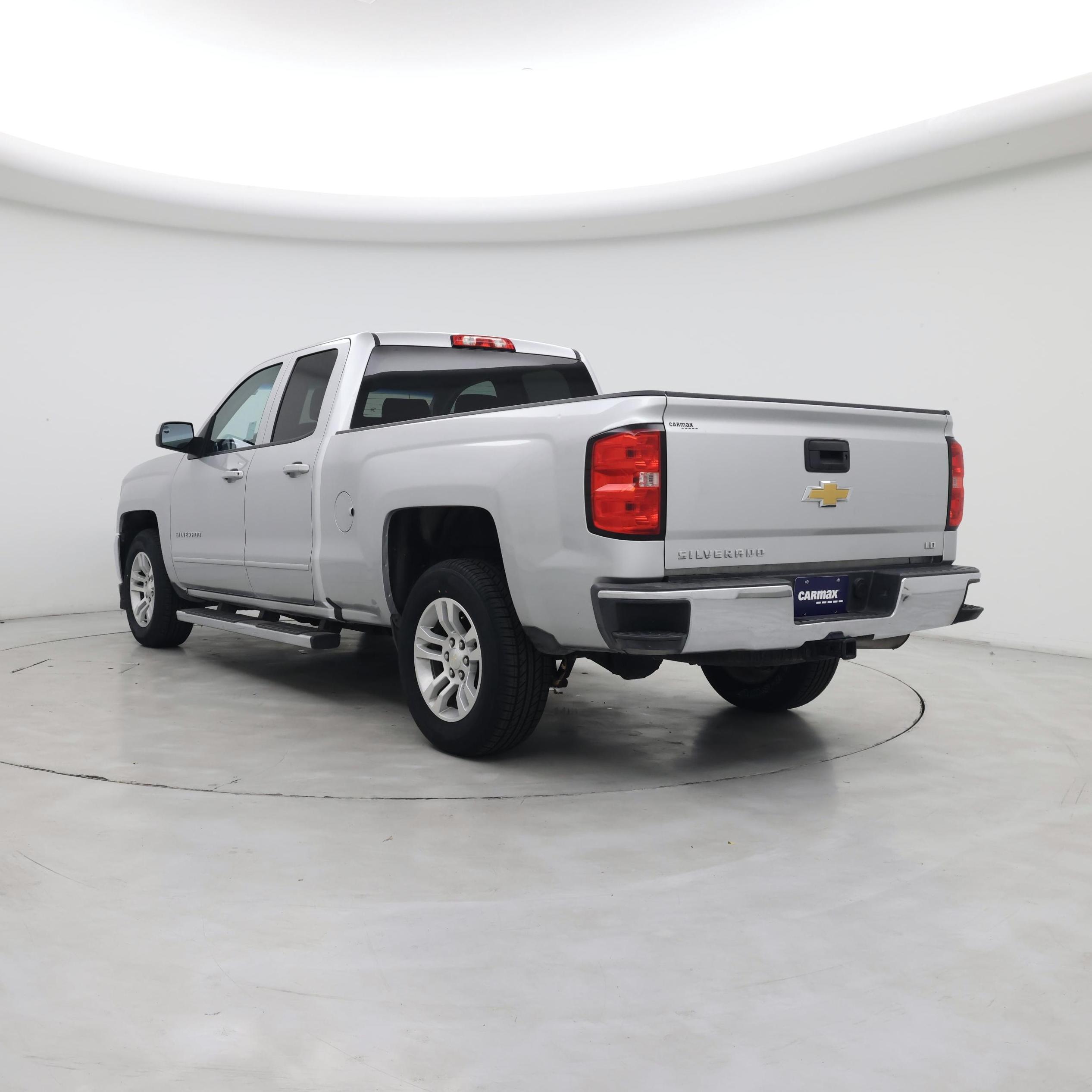 Thumbnail: 2019 Chevrolet Silverado 1500 - 2