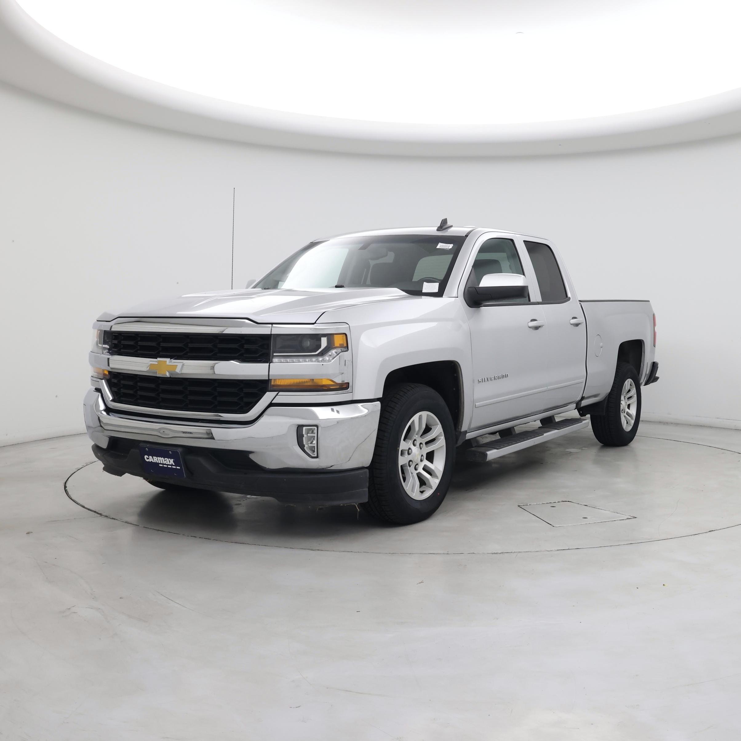 Thumbnail: 2019 Chevrolet Silverado 1500 - 4