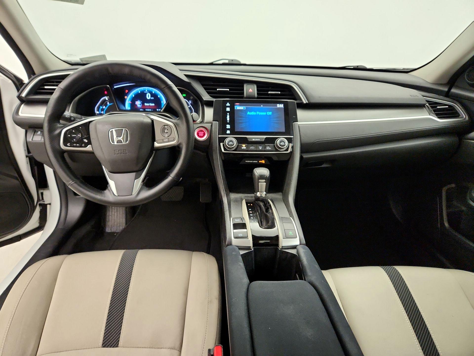 Thumbnail: 2016 Honda Civic - 9