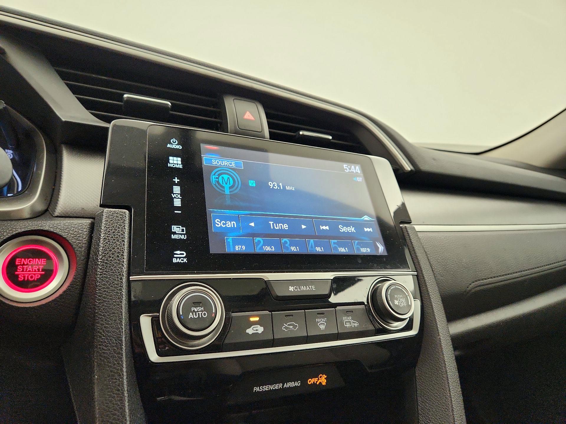 Thumbnail: 2016 Honda Civic - 16