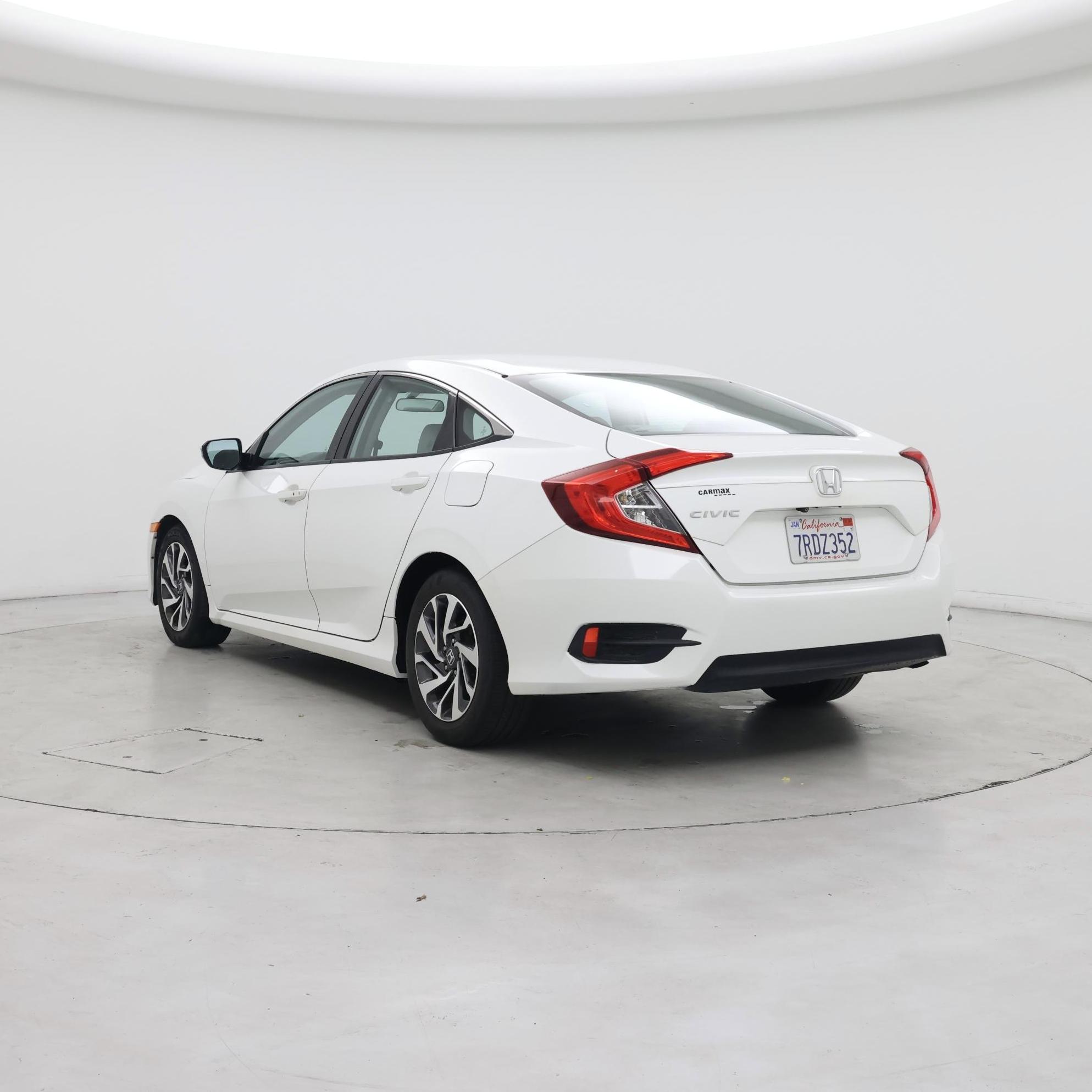 Thumbnail: 2016 Honda Civic - 2