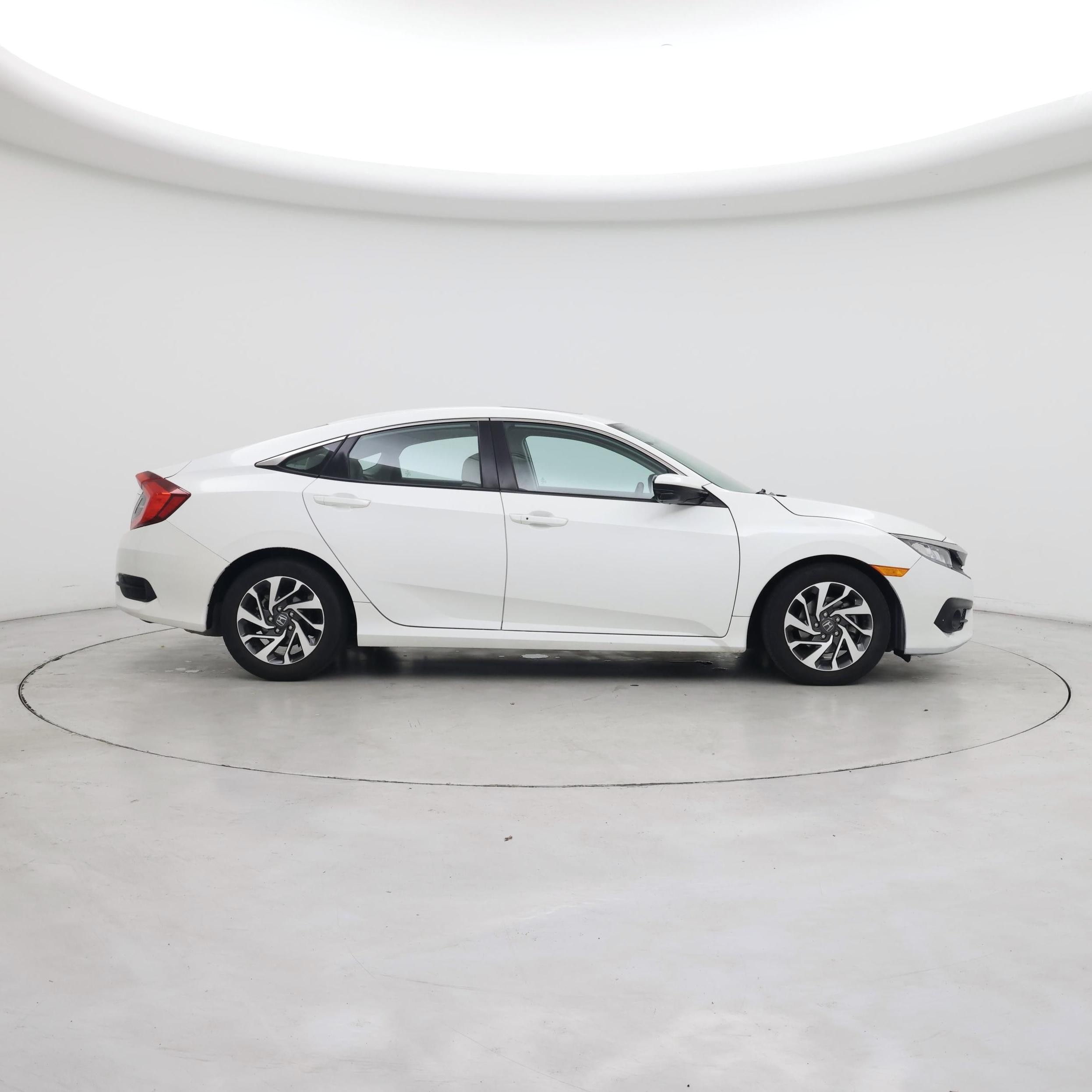 Thumbnail: 2016 Honda Civic - 7