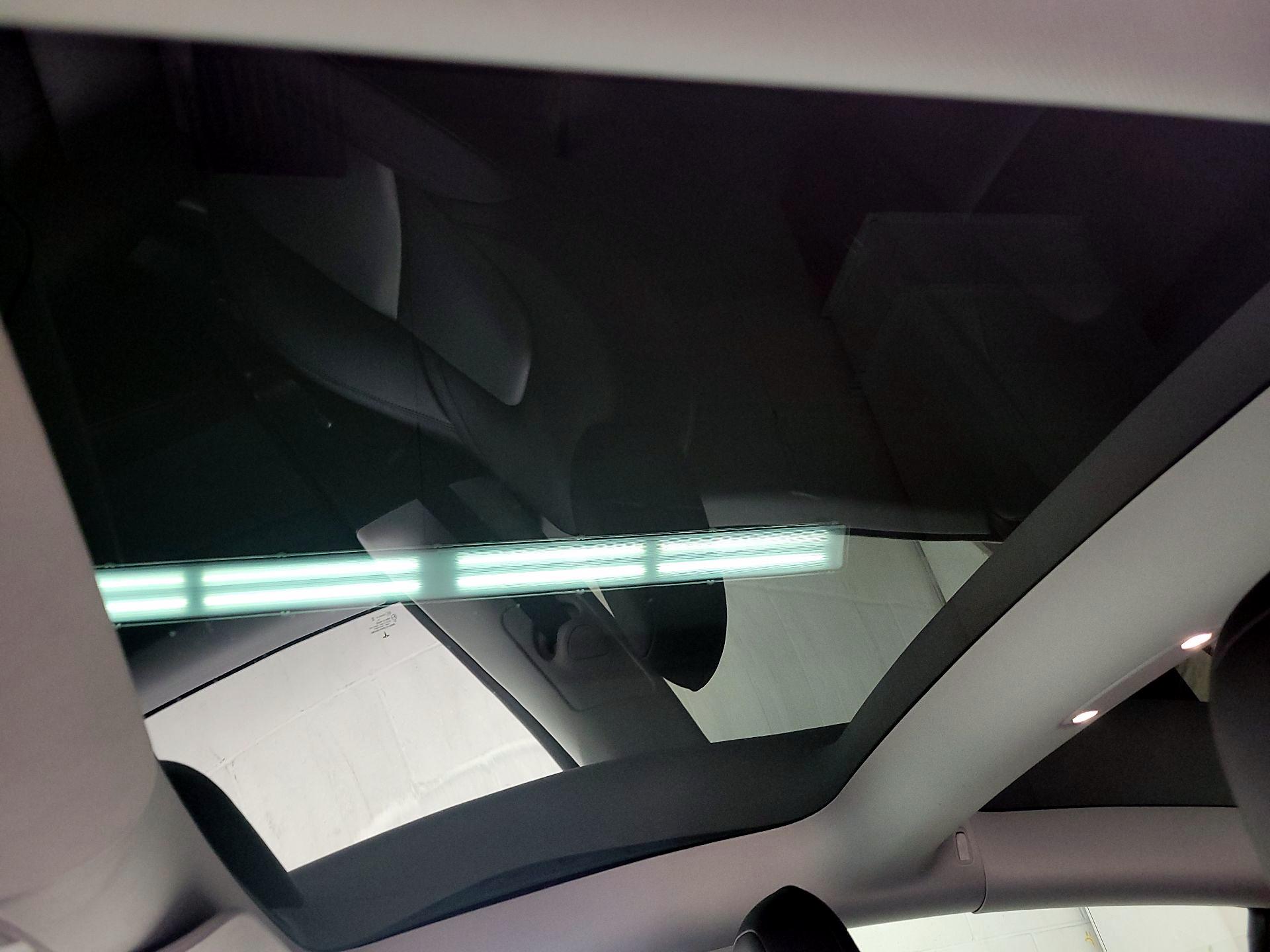 Thumbnail: 2023 Tesla Model 3 - 18
