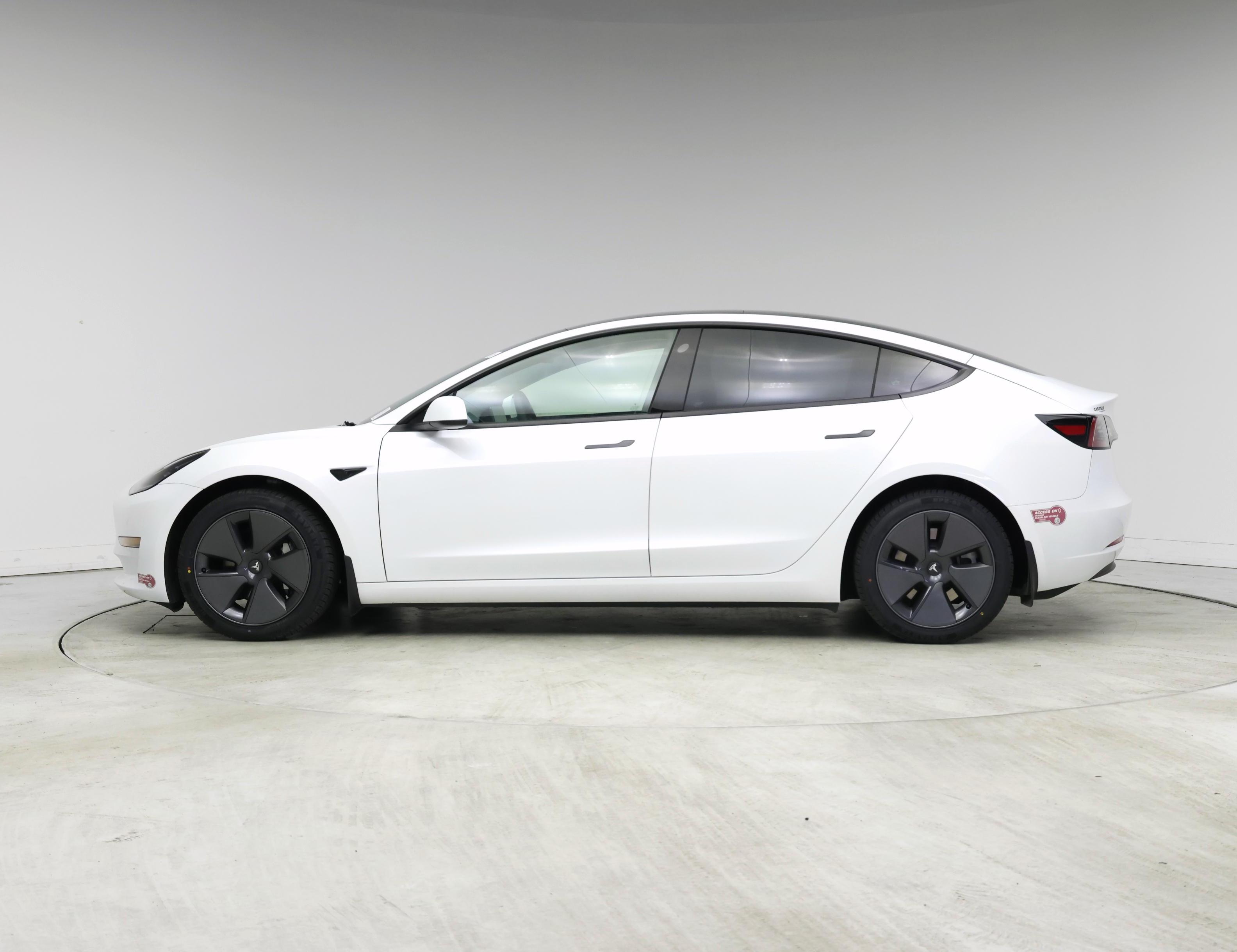Thumbnail: 2023 Tesla Model 3 - 3