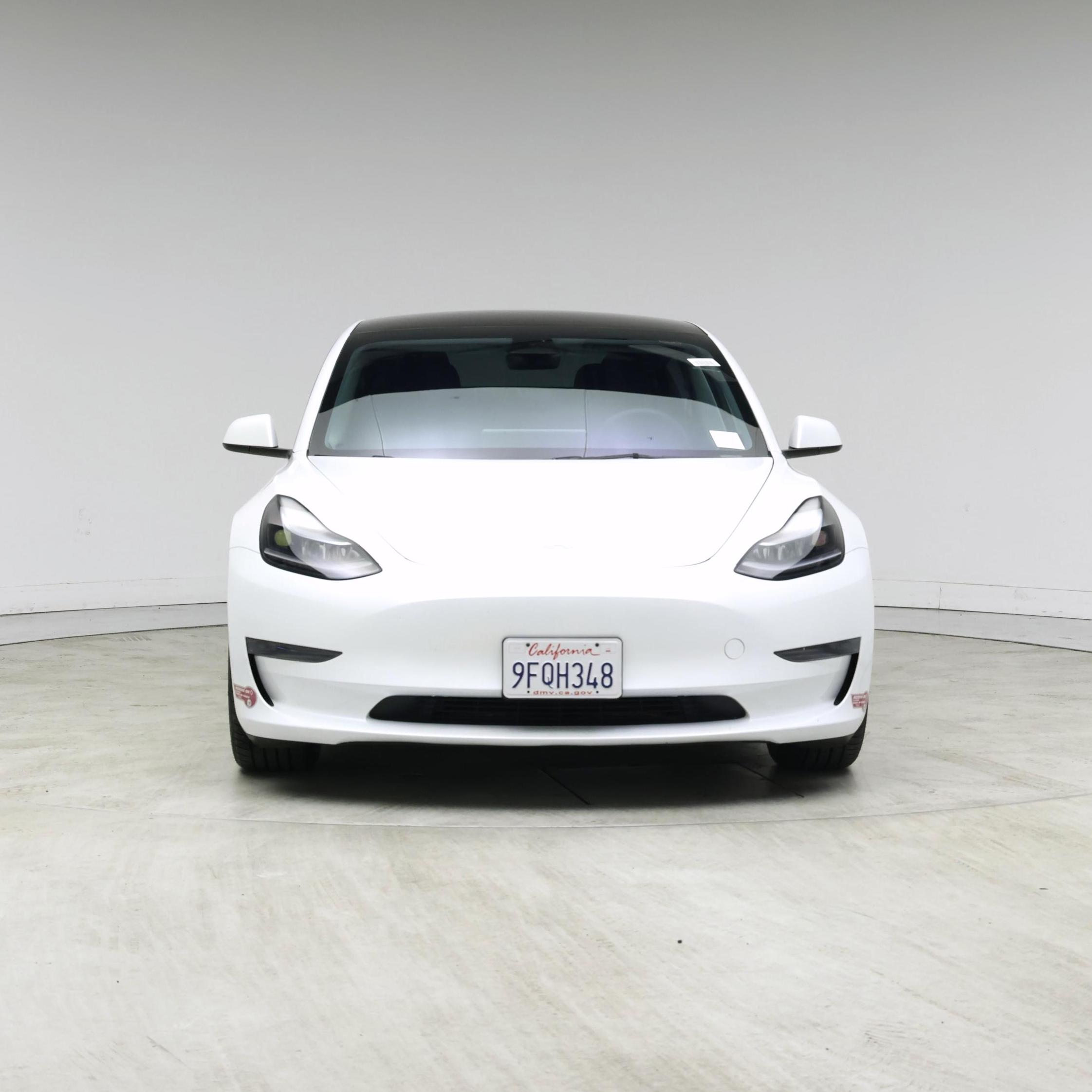 Thumbnail: 2023 Tesla Model 3 - 5