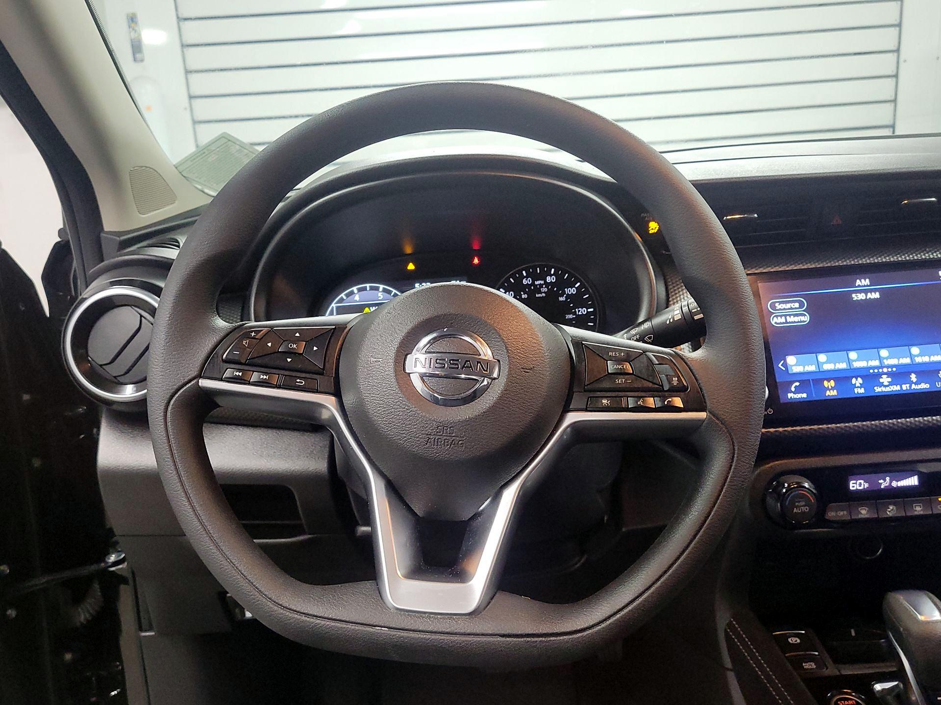 Thumbnail: 2021 Nissan Kicks - 10