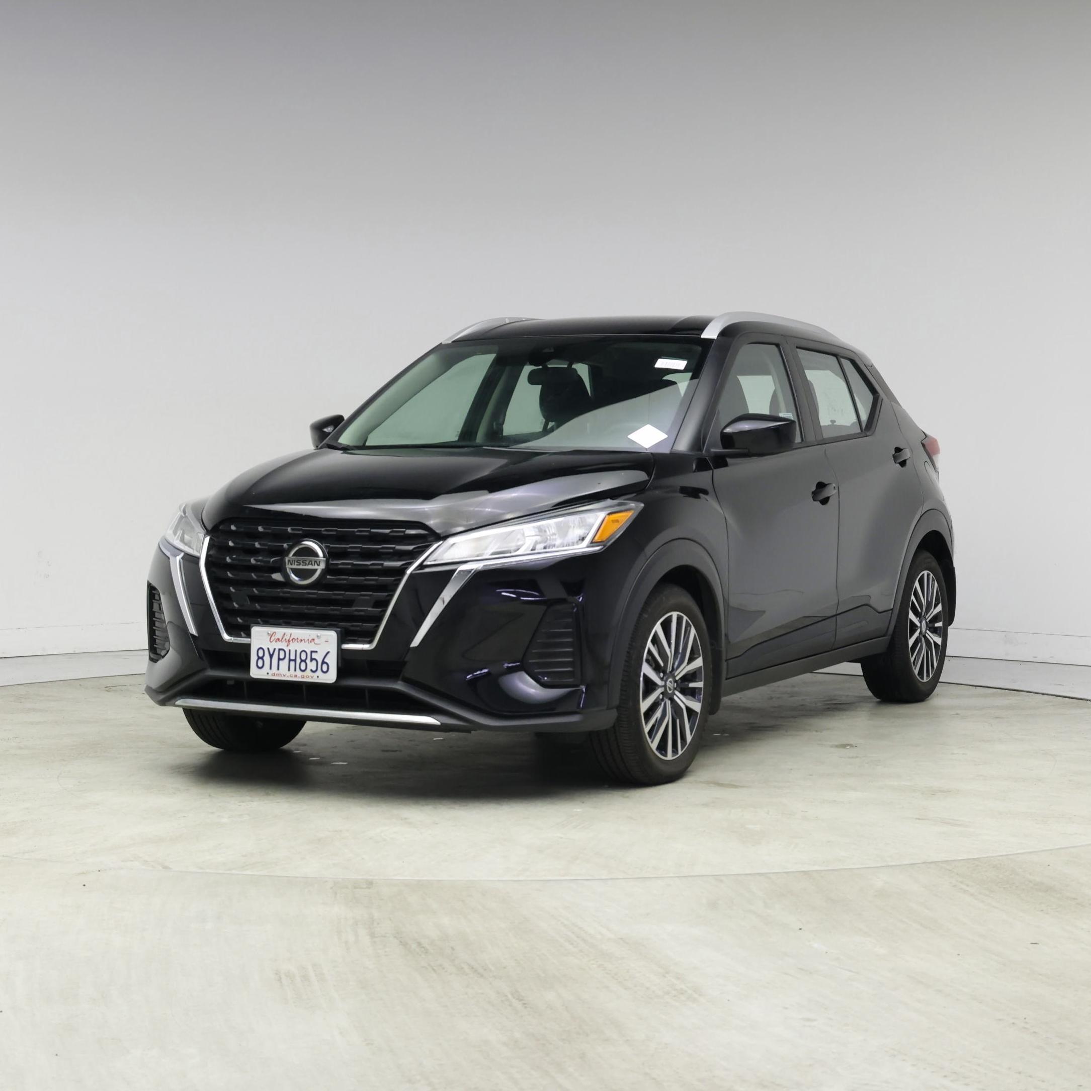 Thumbnail: 2021 Nissan Kicks - 4