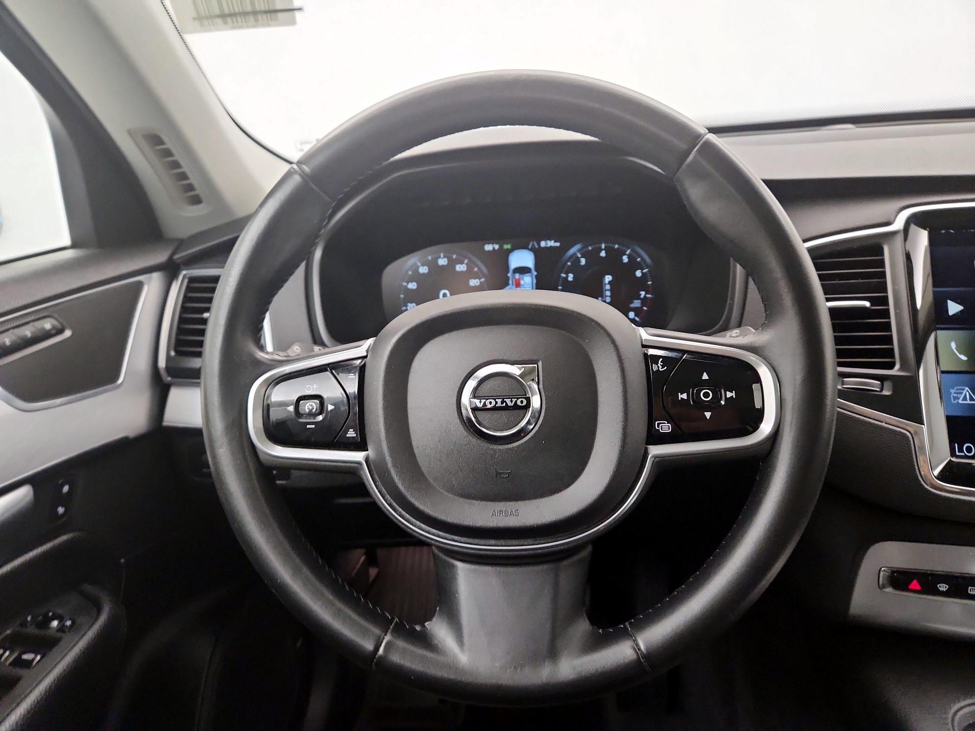 Thumbnail: 2018 Volvo XC90 - 10