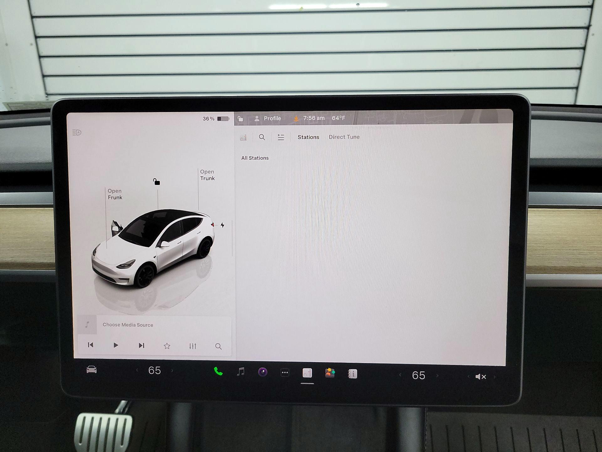 Thumbnail: 2022 Tesla Model Y - 14