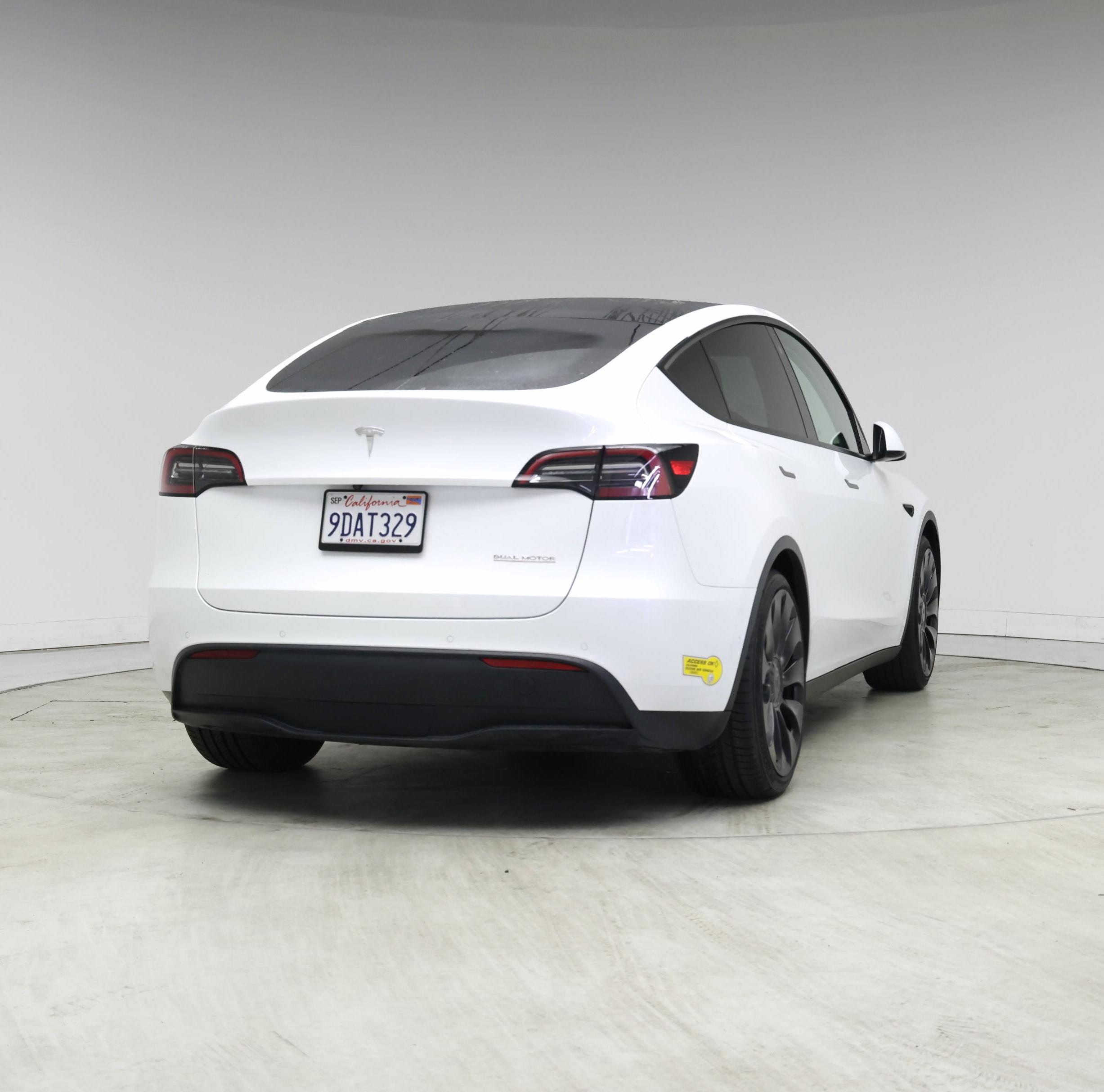 Thumbnail: 2022 Tesla Model Y - 8