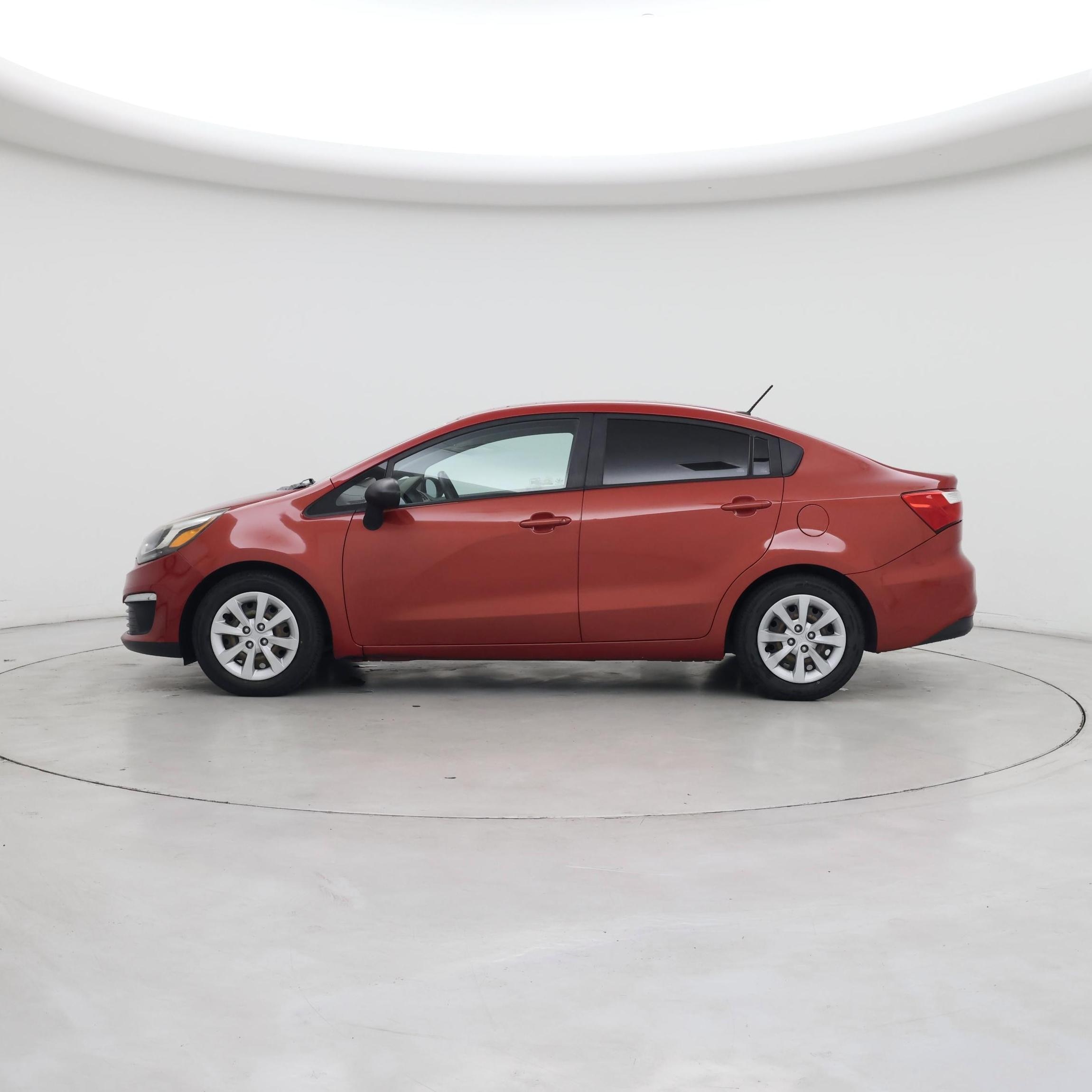 Thumbnail: 2017 Kia Rio - 3