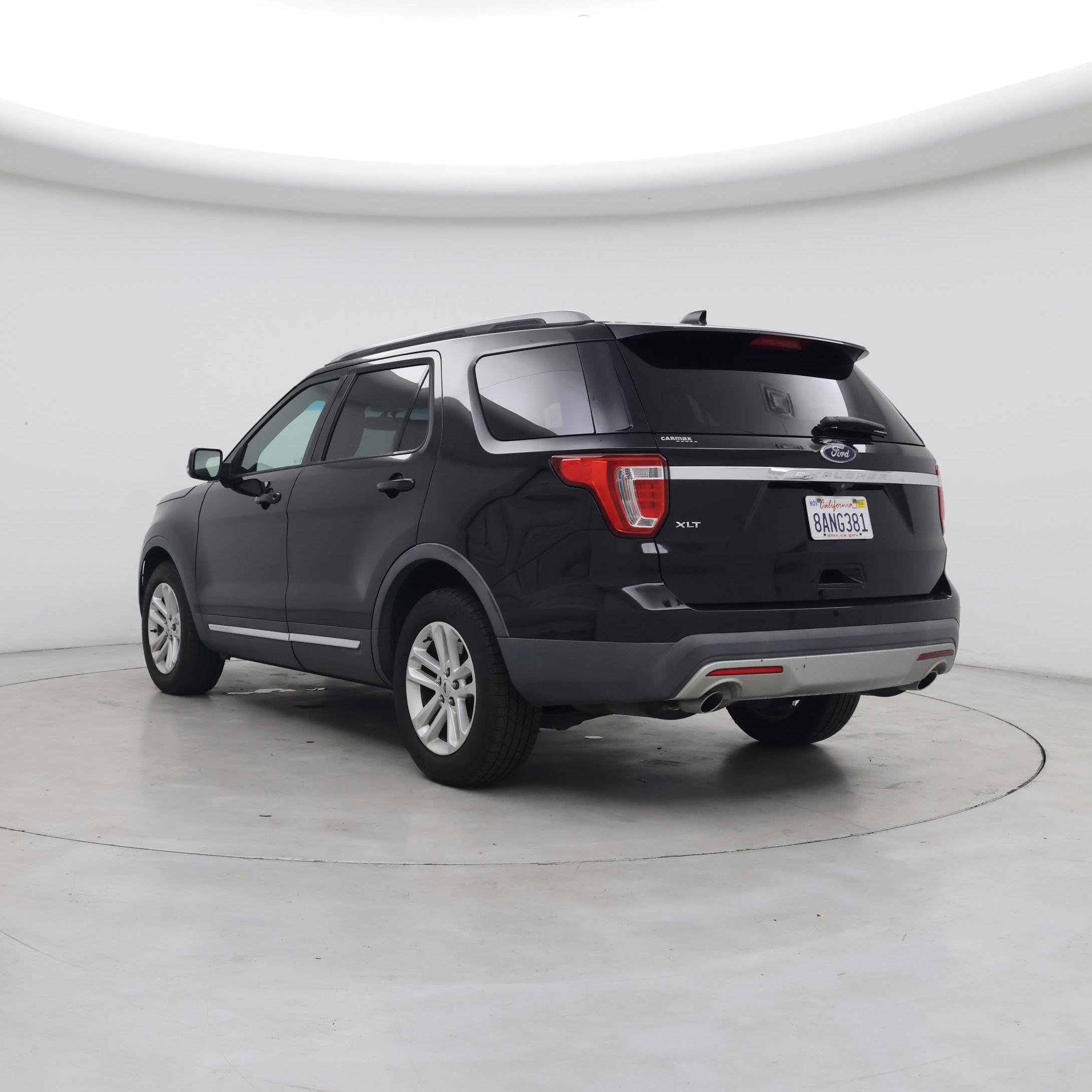 Thumbnail: 2017 Ford Explorer - 2