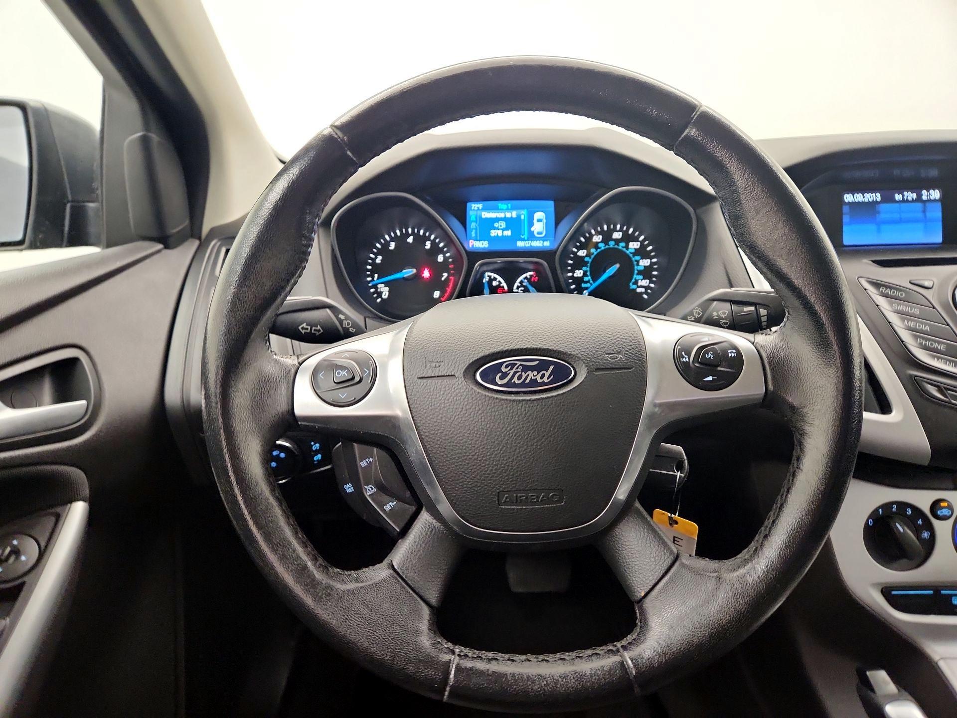 Thumbnail: 2014 Ford Focus - 10