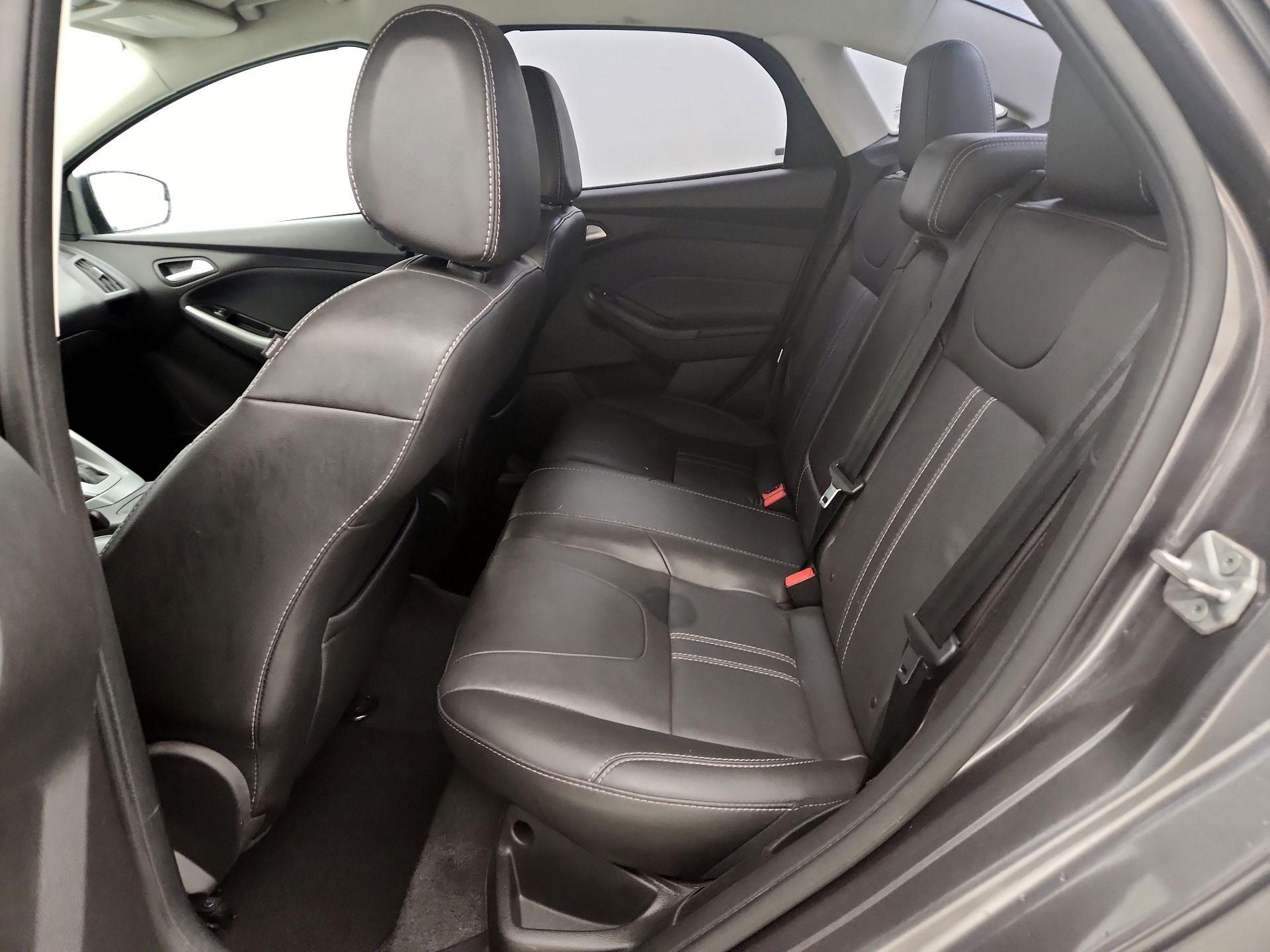 Thumbnail: 2014 Ford Focus - 18