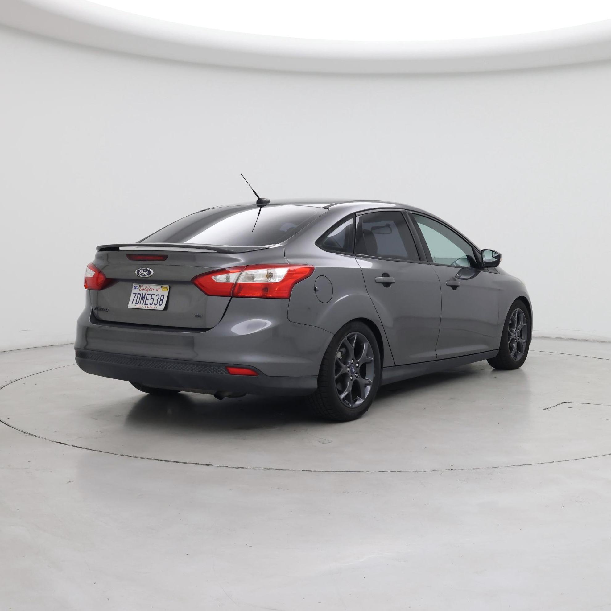 Thumbnail: 2014 Ford Focus - 8