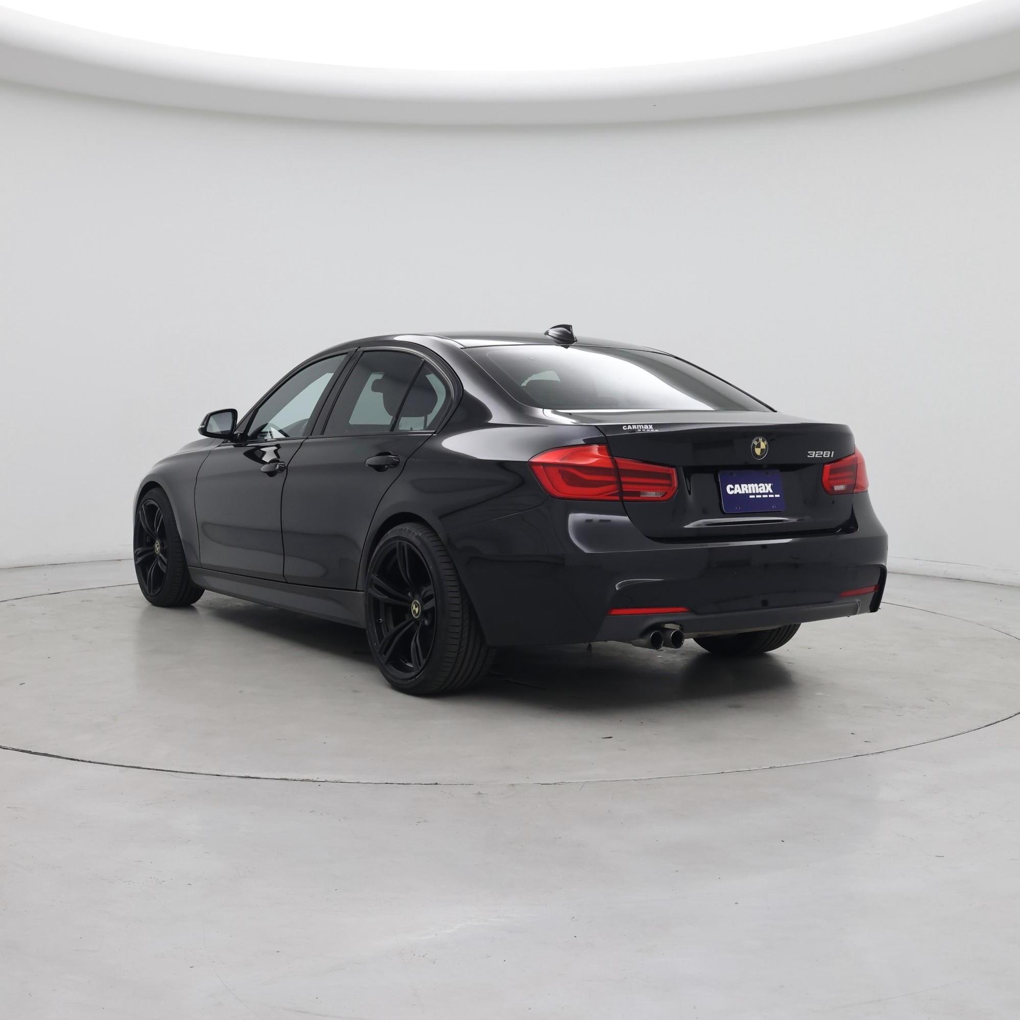 Thumbnail: 2016 BMW 3 Series - 2