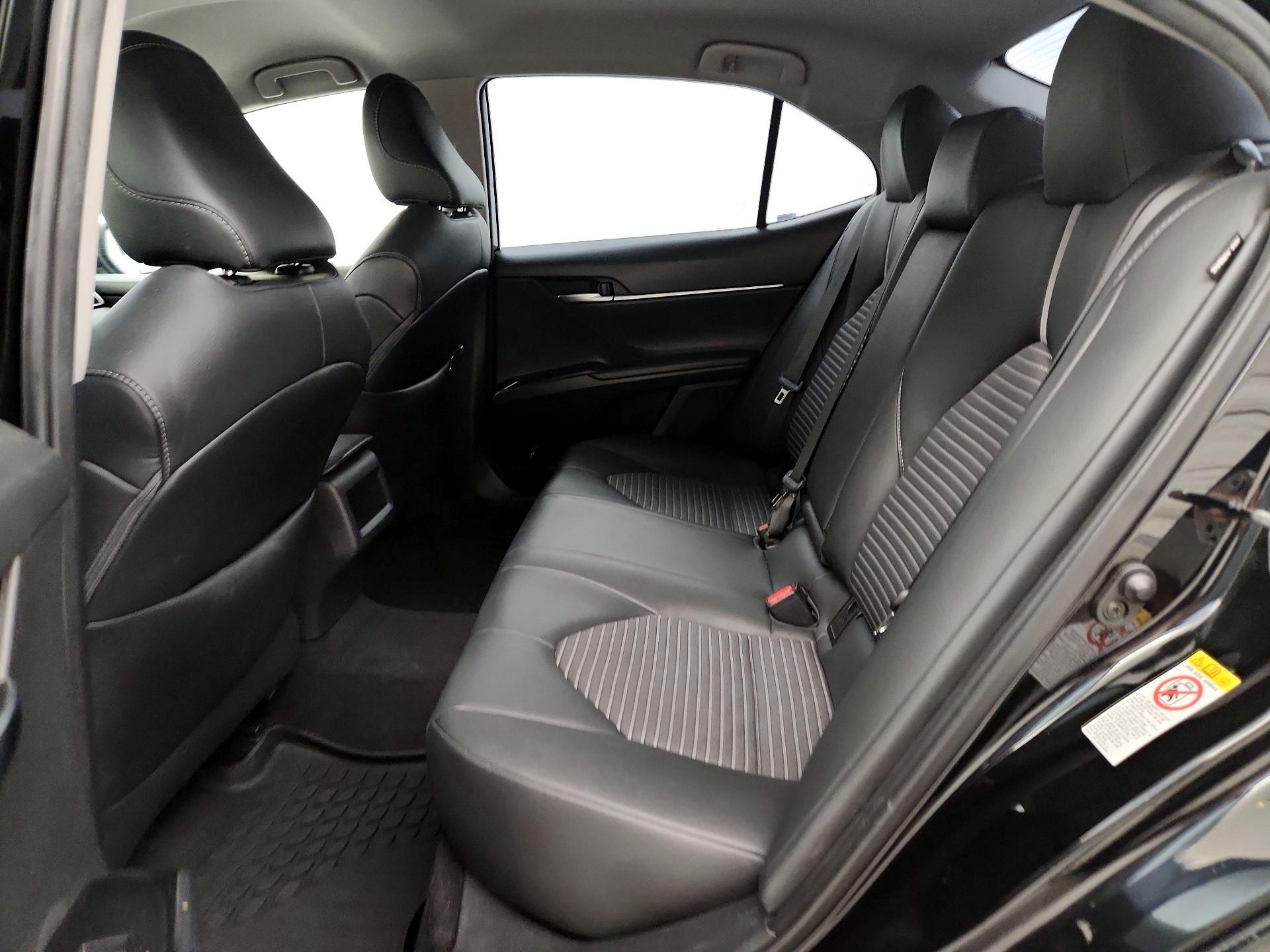 Thumbnail: 2019 Toyota Camry - 19