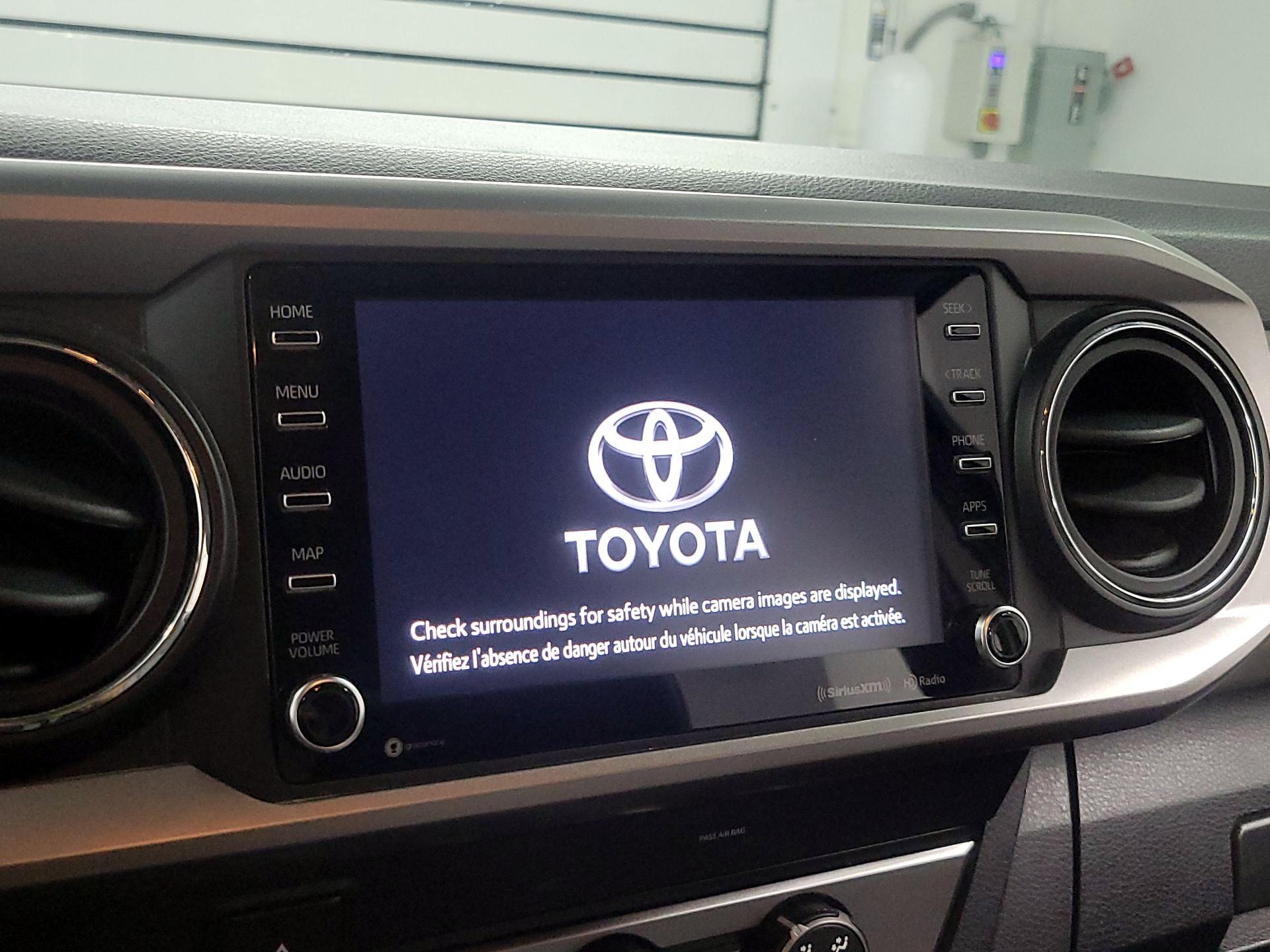 Thumbnail: 2020 Toyota Tacoma - 14
