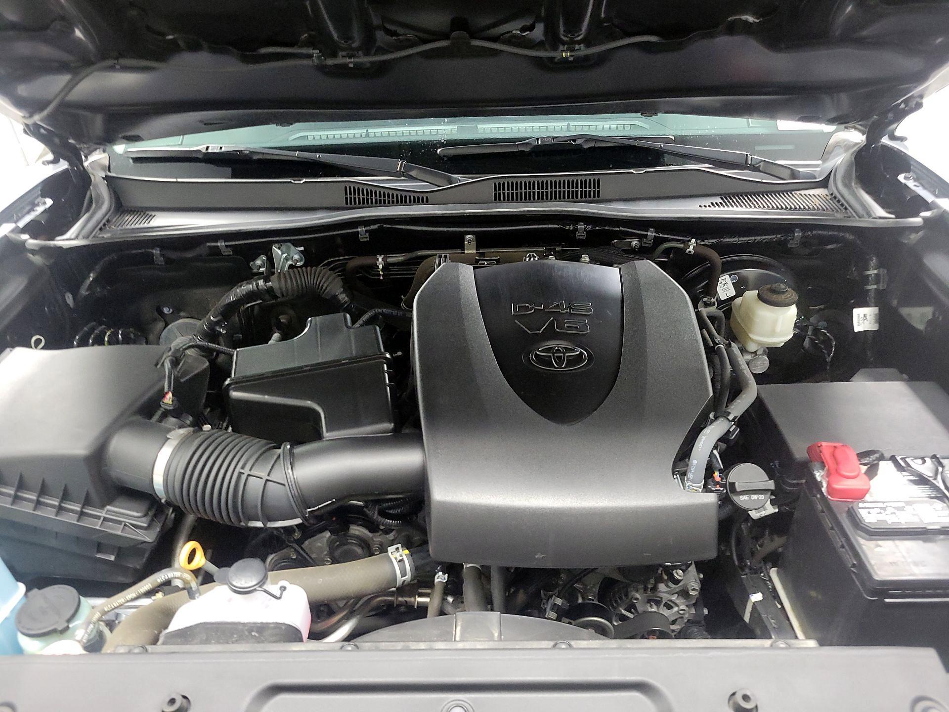 Thumbnail: 2020 Toyota Tacoma - 19