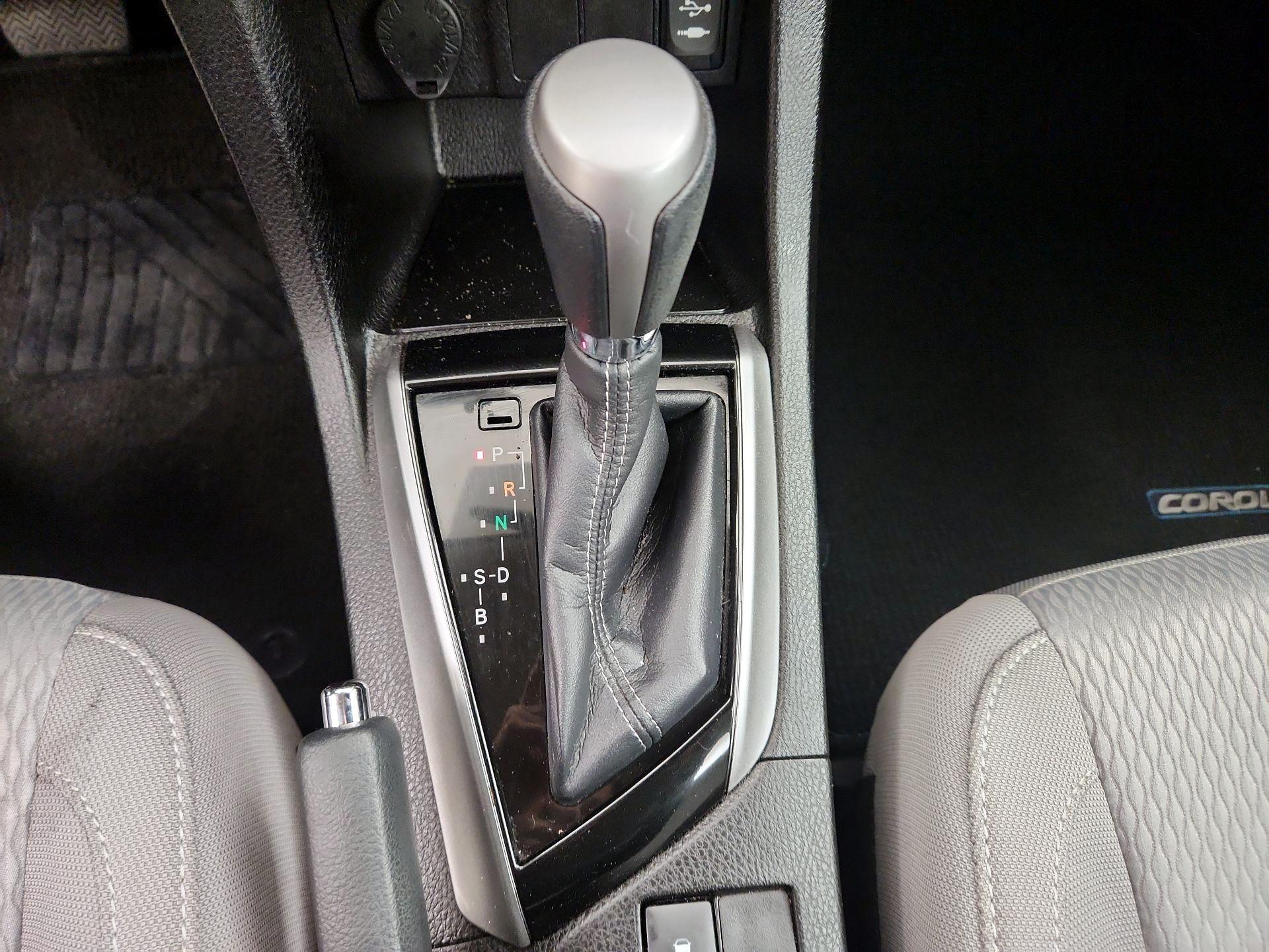 Thumbnail: 2016 Toyota Corolla - 16