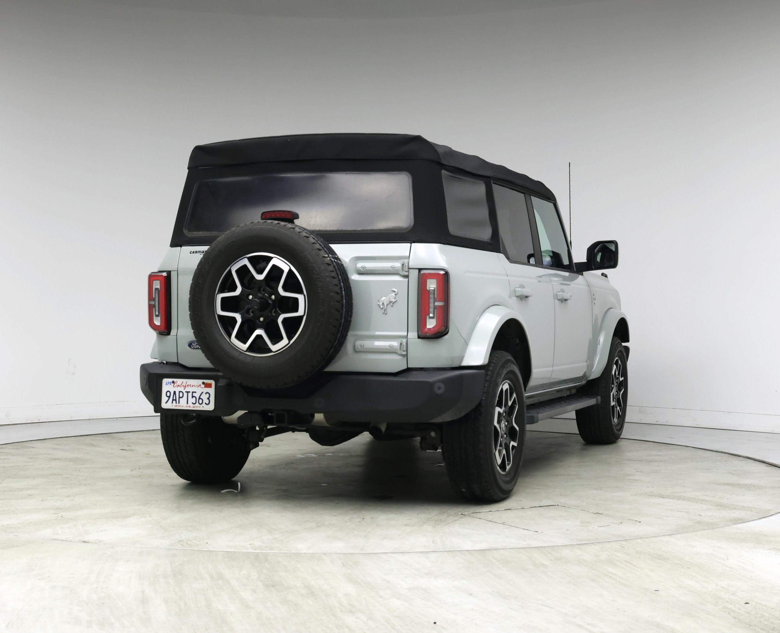 Thumbnail: 2021 Ford Bronco - 8