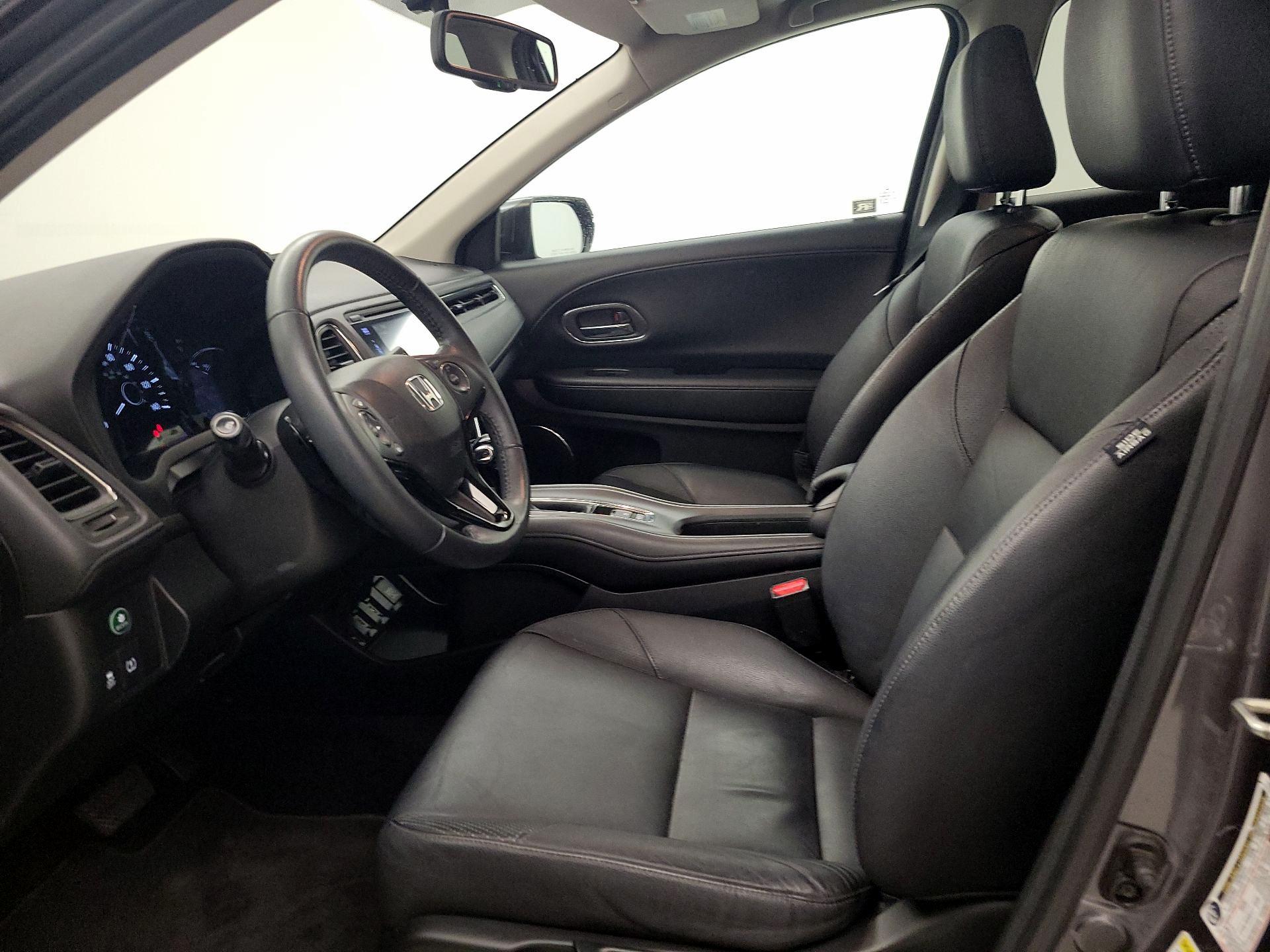 Thumbnail: 2016 Honda HR-V - 11