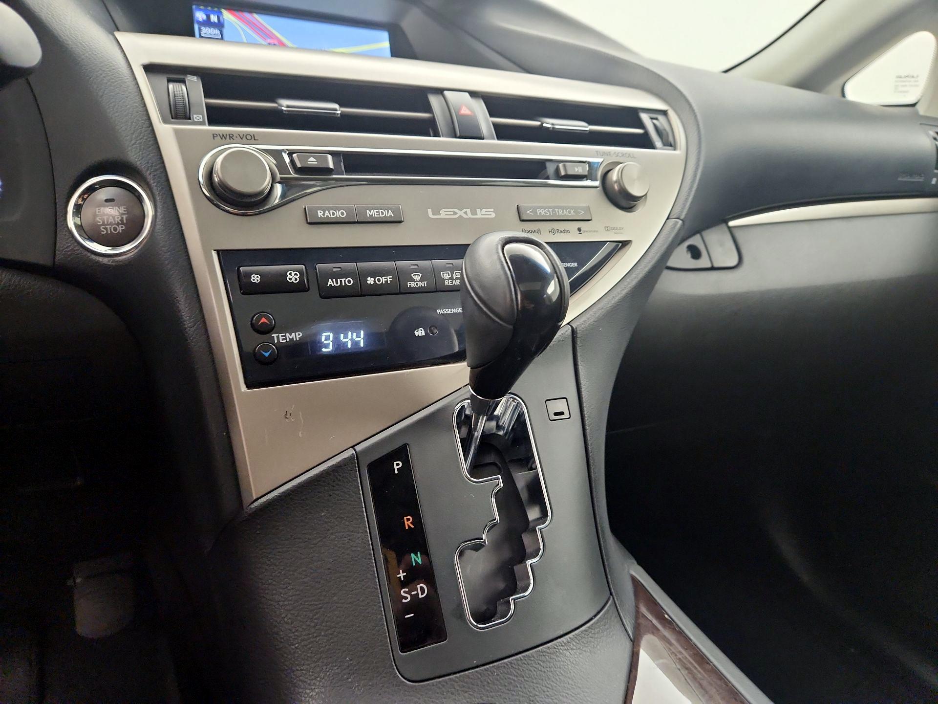 Thumbnail: 2015 Lexus RX - 18