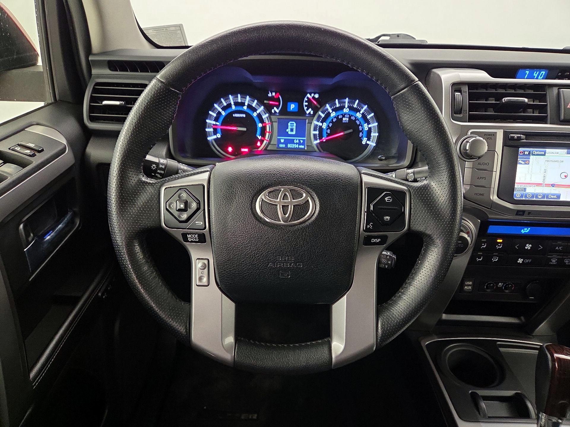 Thumbnail: 2017 Toyota 4Runner - 10
