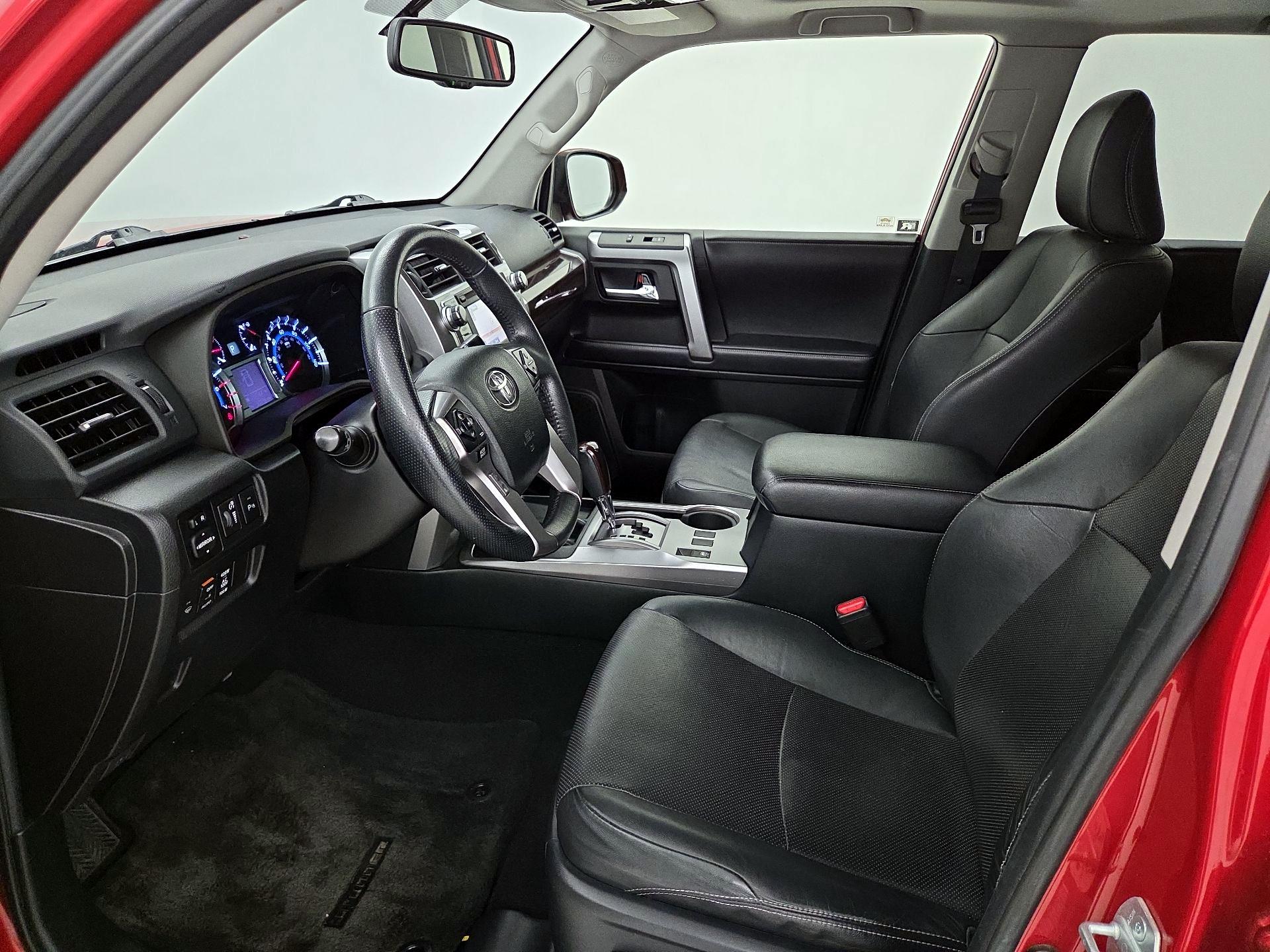 Thumbnail: 2017 Toyota 4Runner - 11