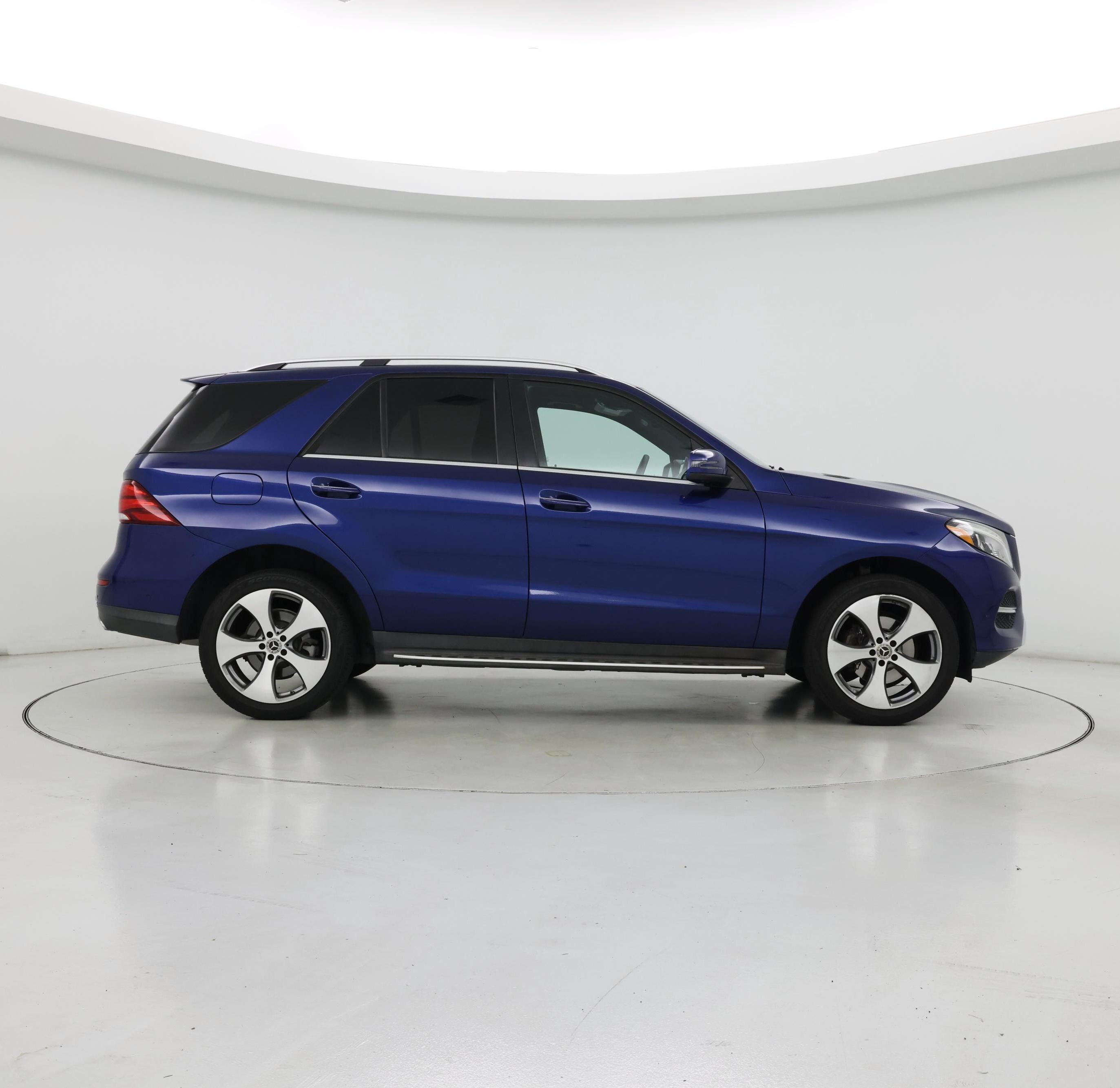 Thumbnail: 2018 Mercedes-Benz GLE - 7