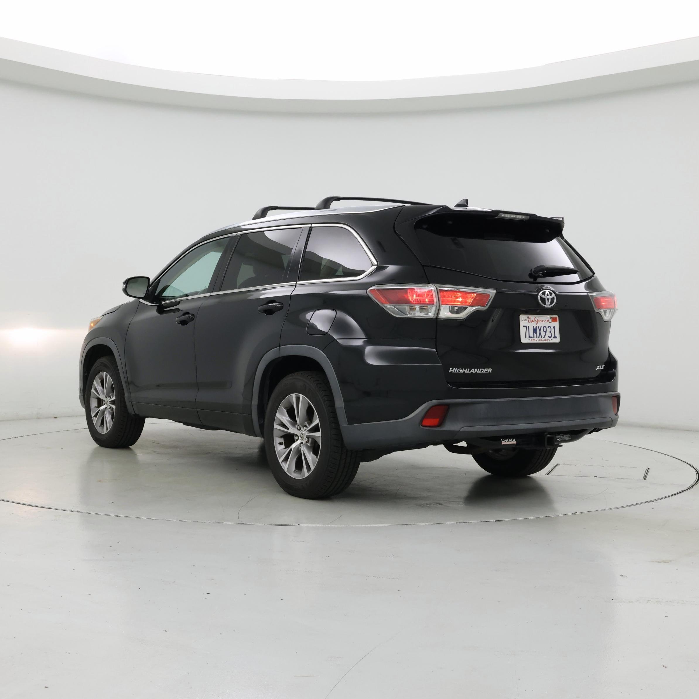 Thumbnail: 2015 Toyota Highlander - 2
