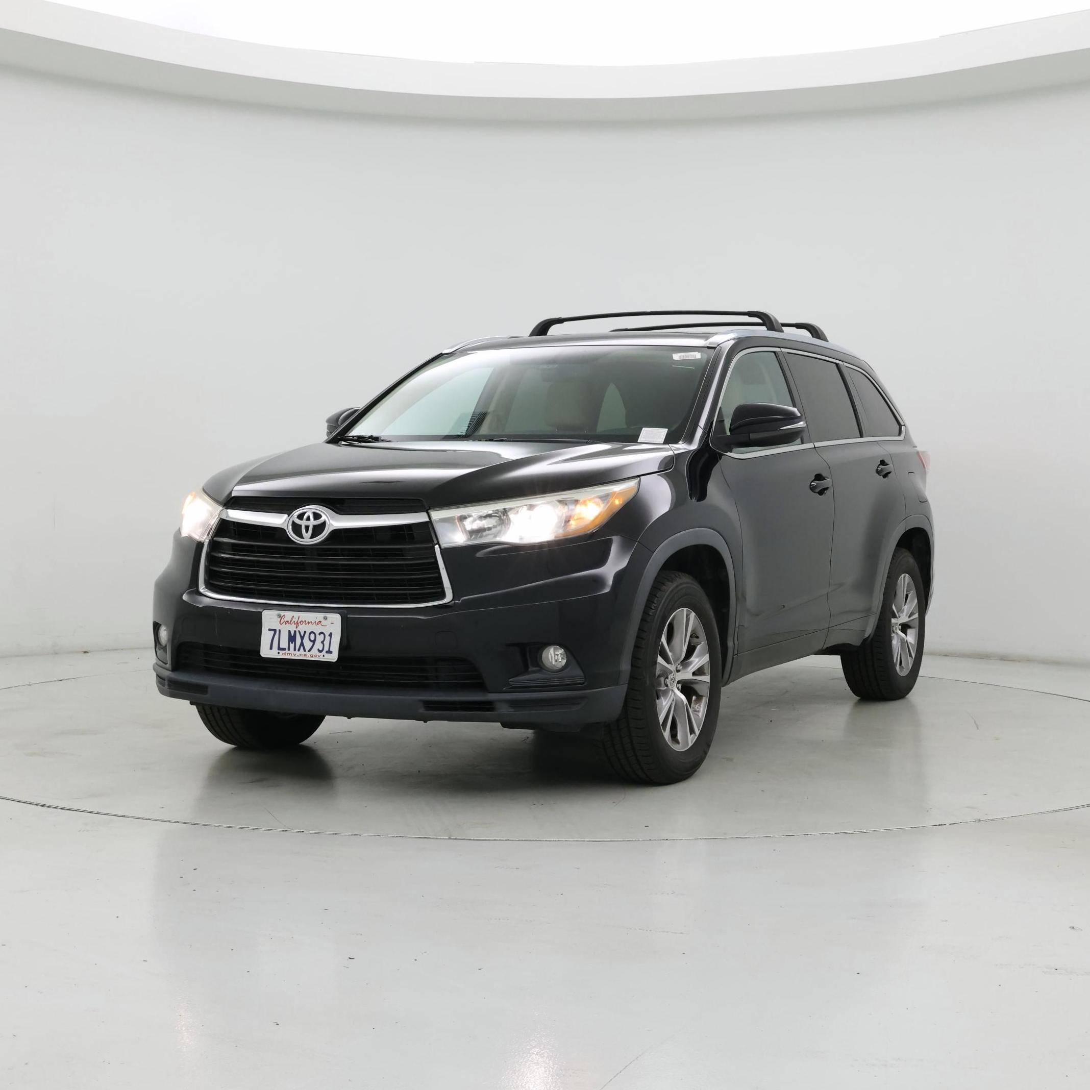 Thumbnail: 2015 Toyota Highlander - 4