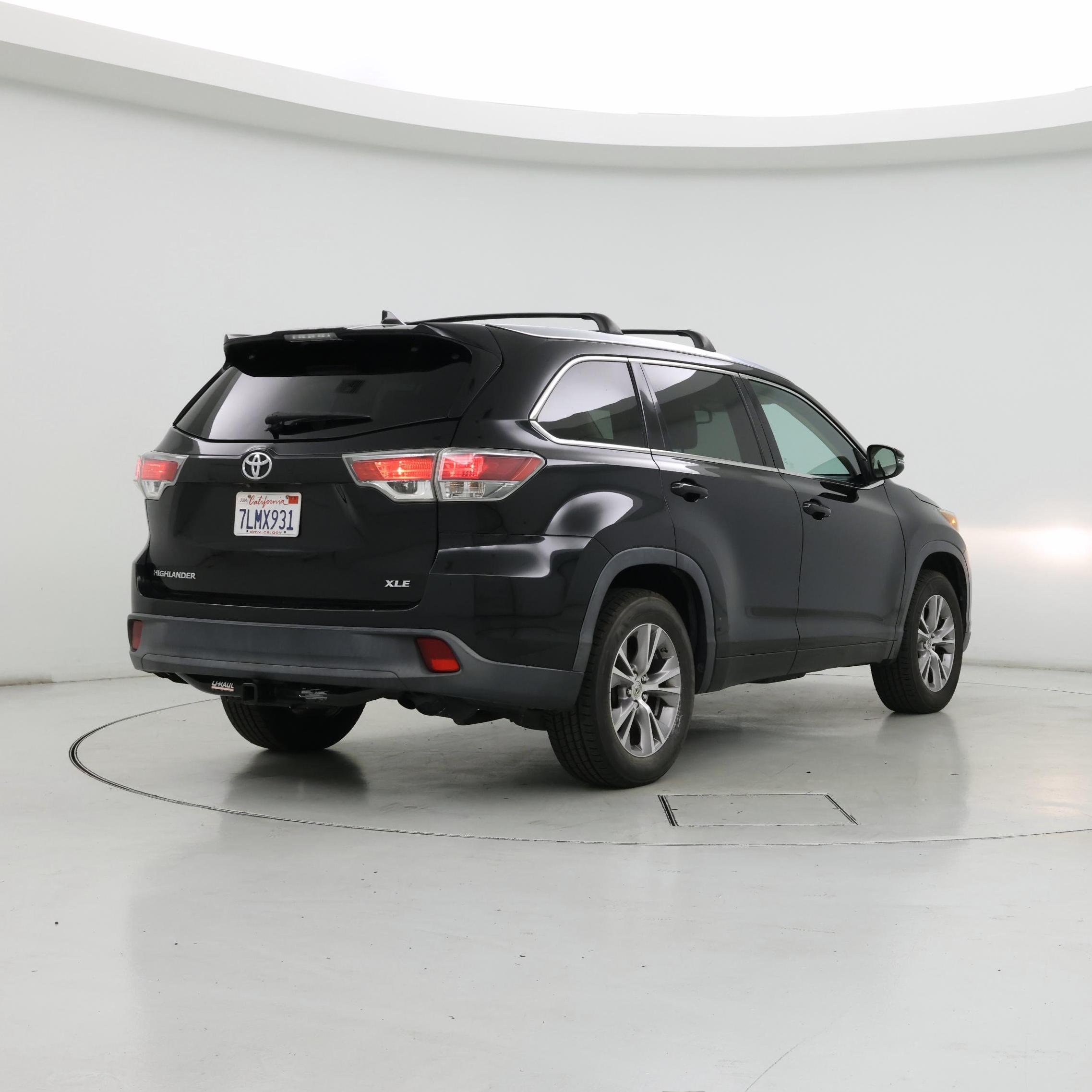 Thumbnail: 2015 Toyota Highlander - 8