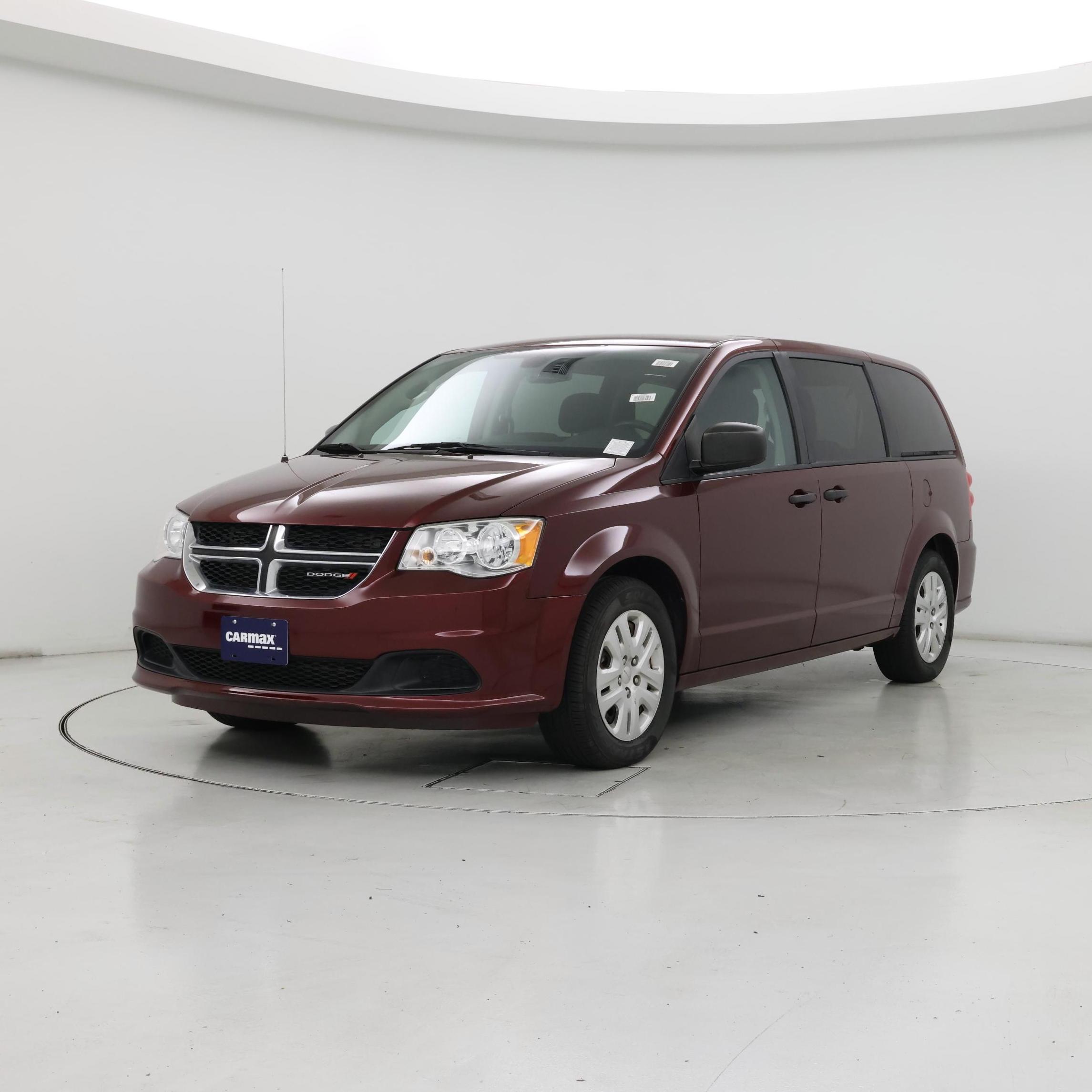 Thumbnail: 2019 Dodge Grand Caravan - 4