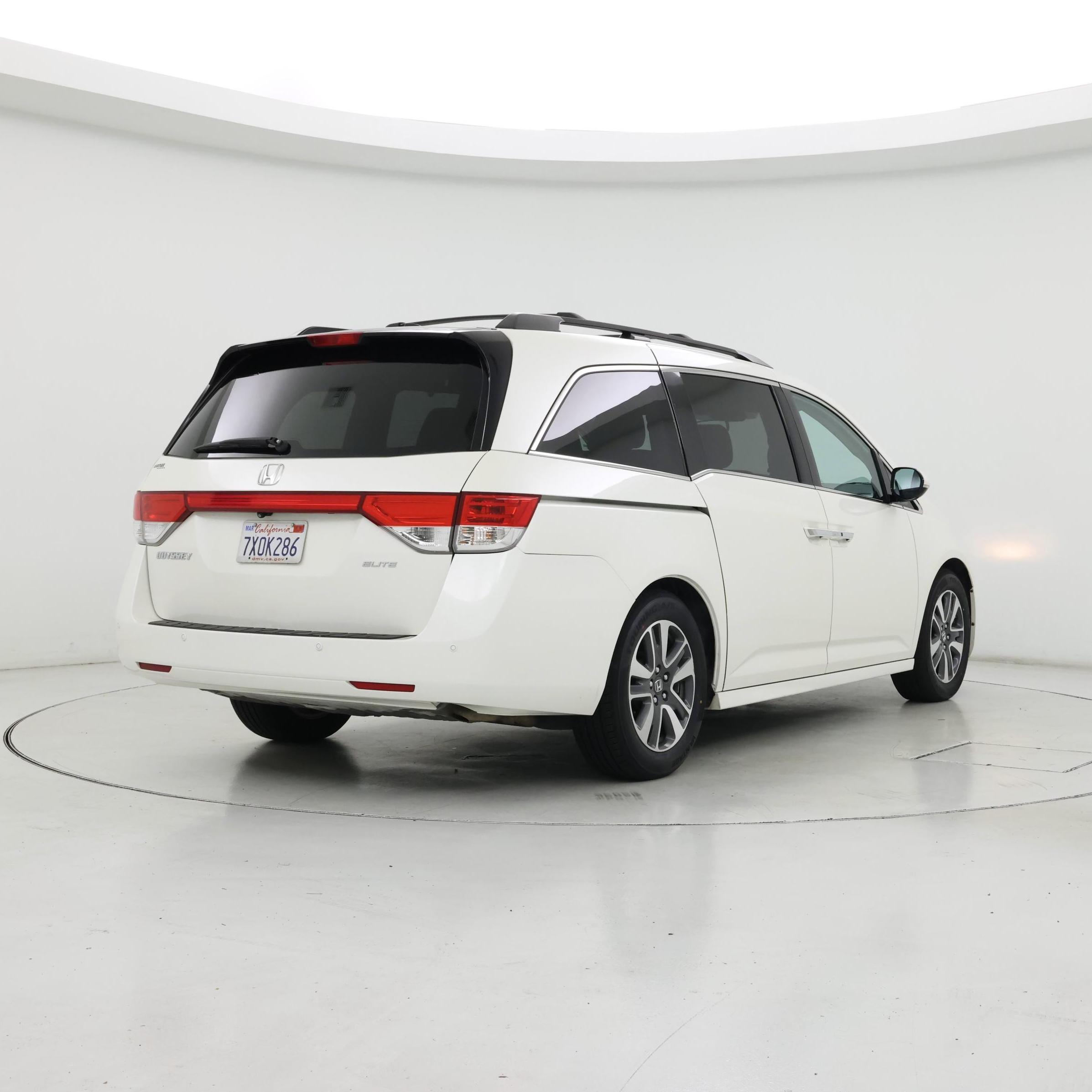 Thumbnail: 2017 Honda Odyssey - 8