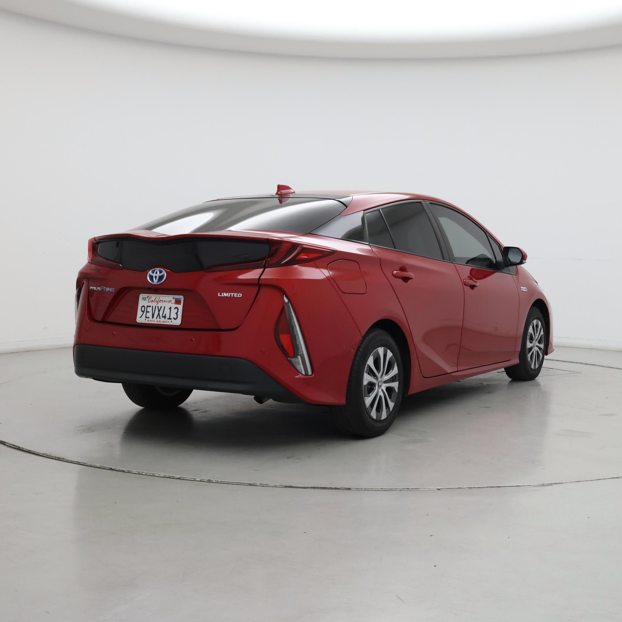 Thumbnail: 2022 Toyota Prius Prime - 8