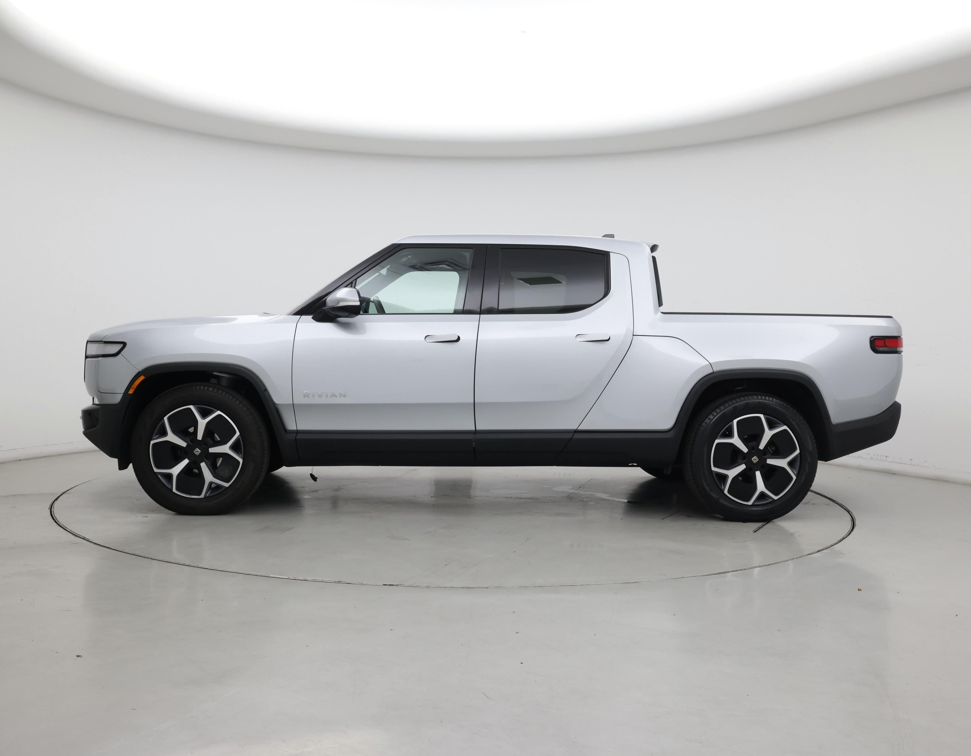 Thumbnail: 2023 Rivian R1T - 3