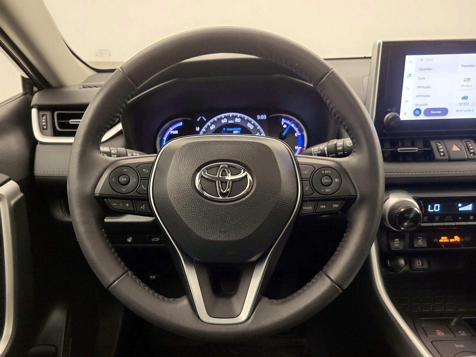 Thumbnail: 2023 Toyota RAV4 - 10