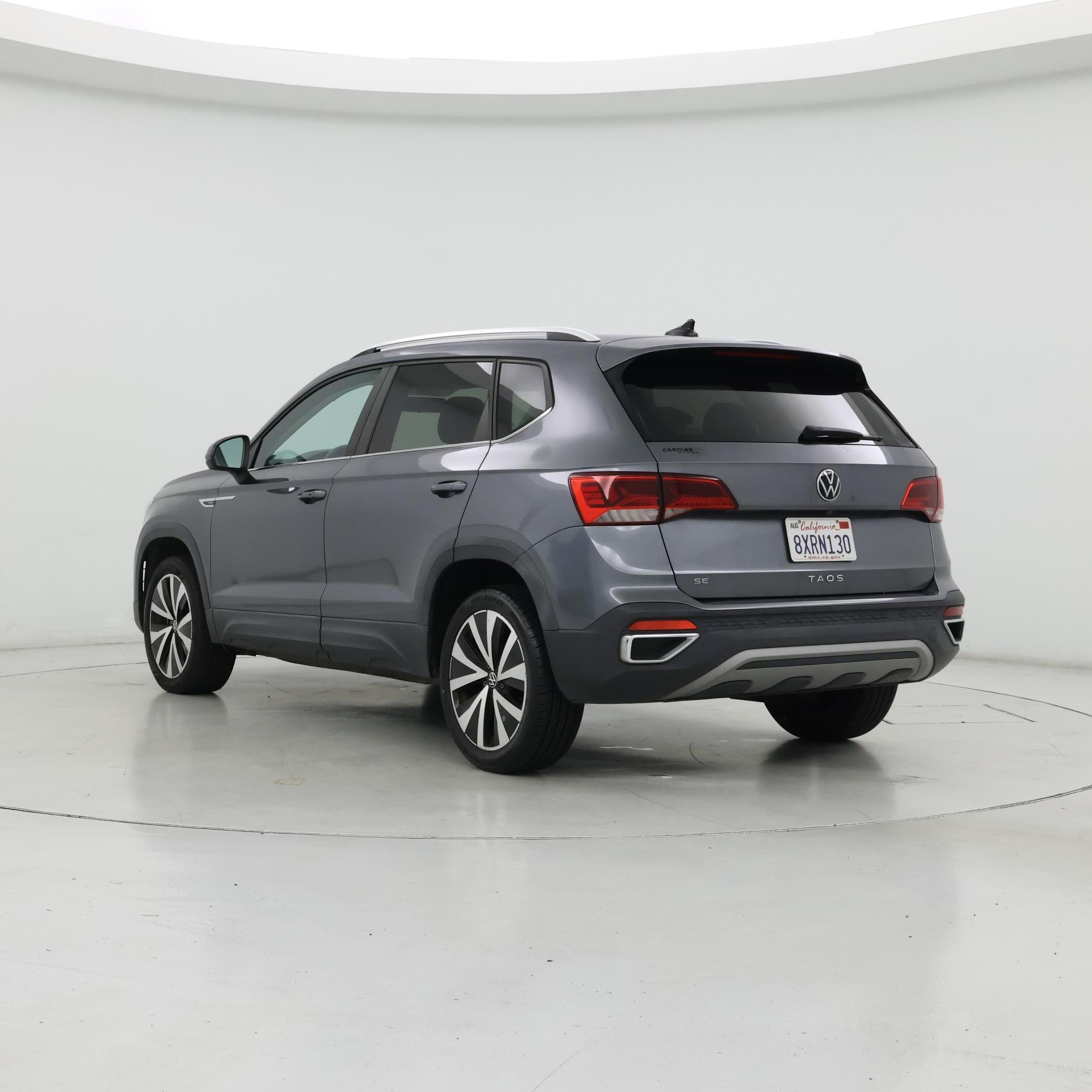 Thumbnail: 2022 Volkswagen Taos - 2