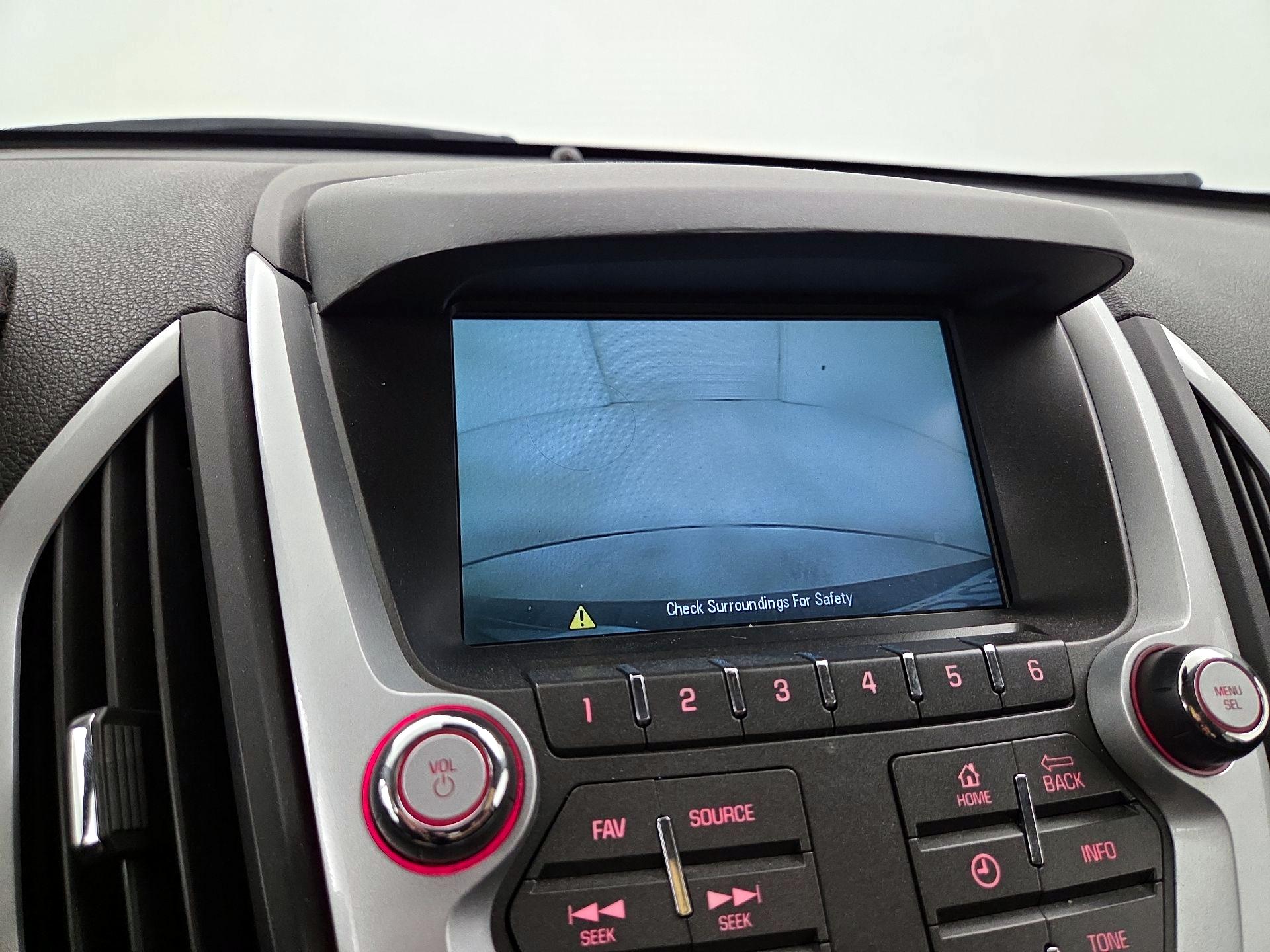 Thumbnail: 2015 GMC Terrain - 13