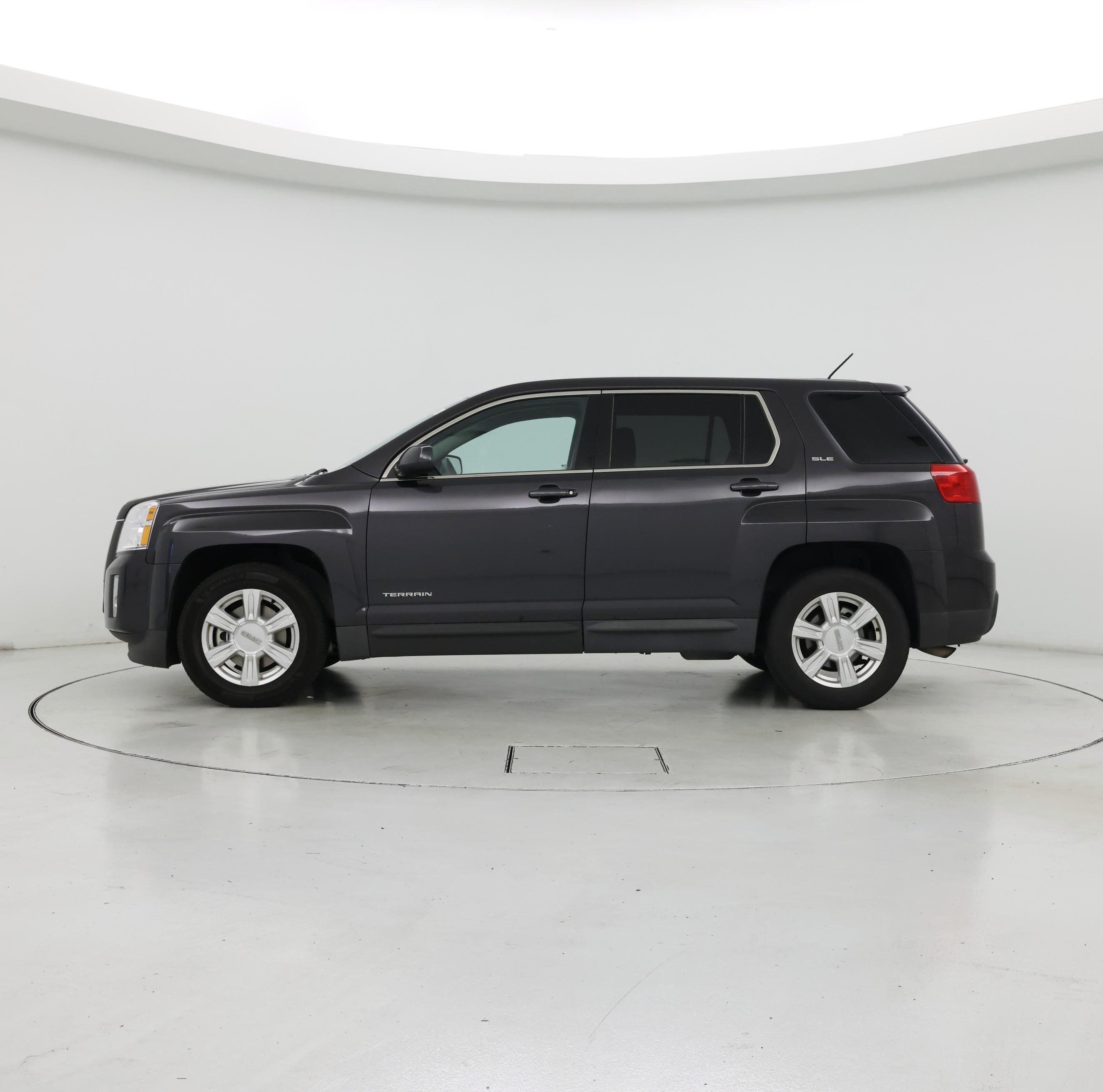 Thumbnail: 2015 GMC Terrain - 3