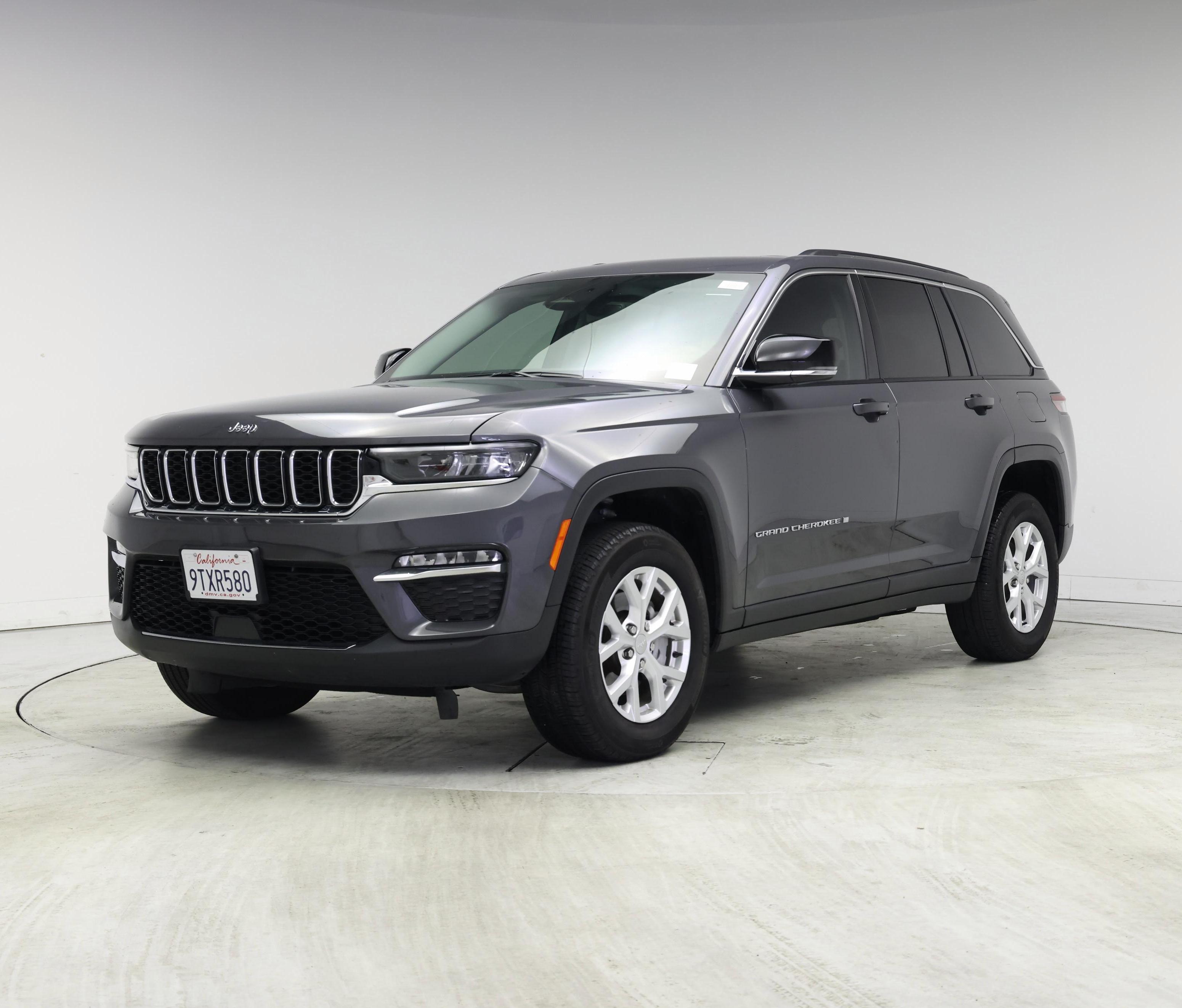Thumbnail: 2023 Jeep Grand Cherokee - 4