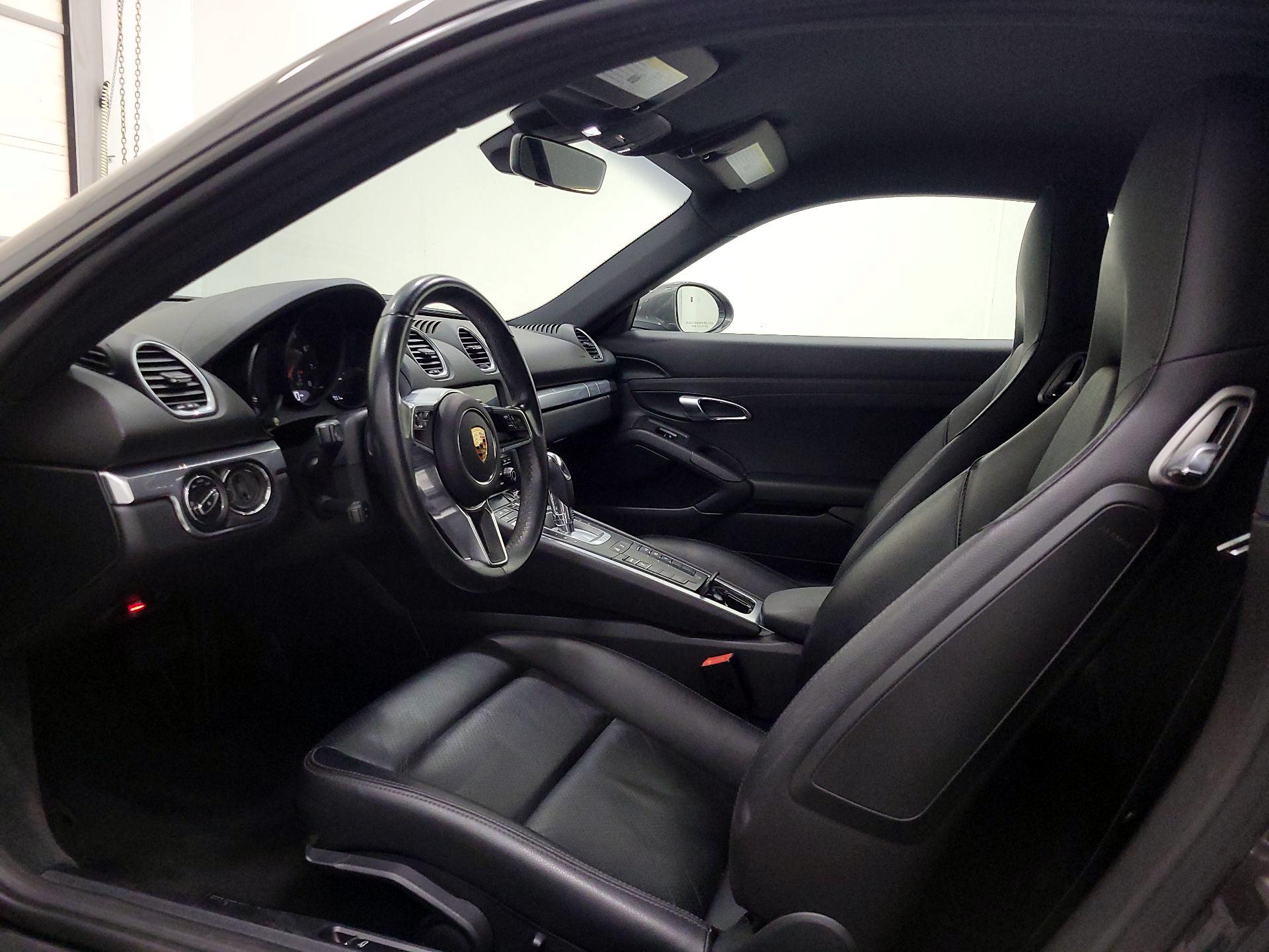 Thumbnail: 2019 Porsche 718 Cayman - 11