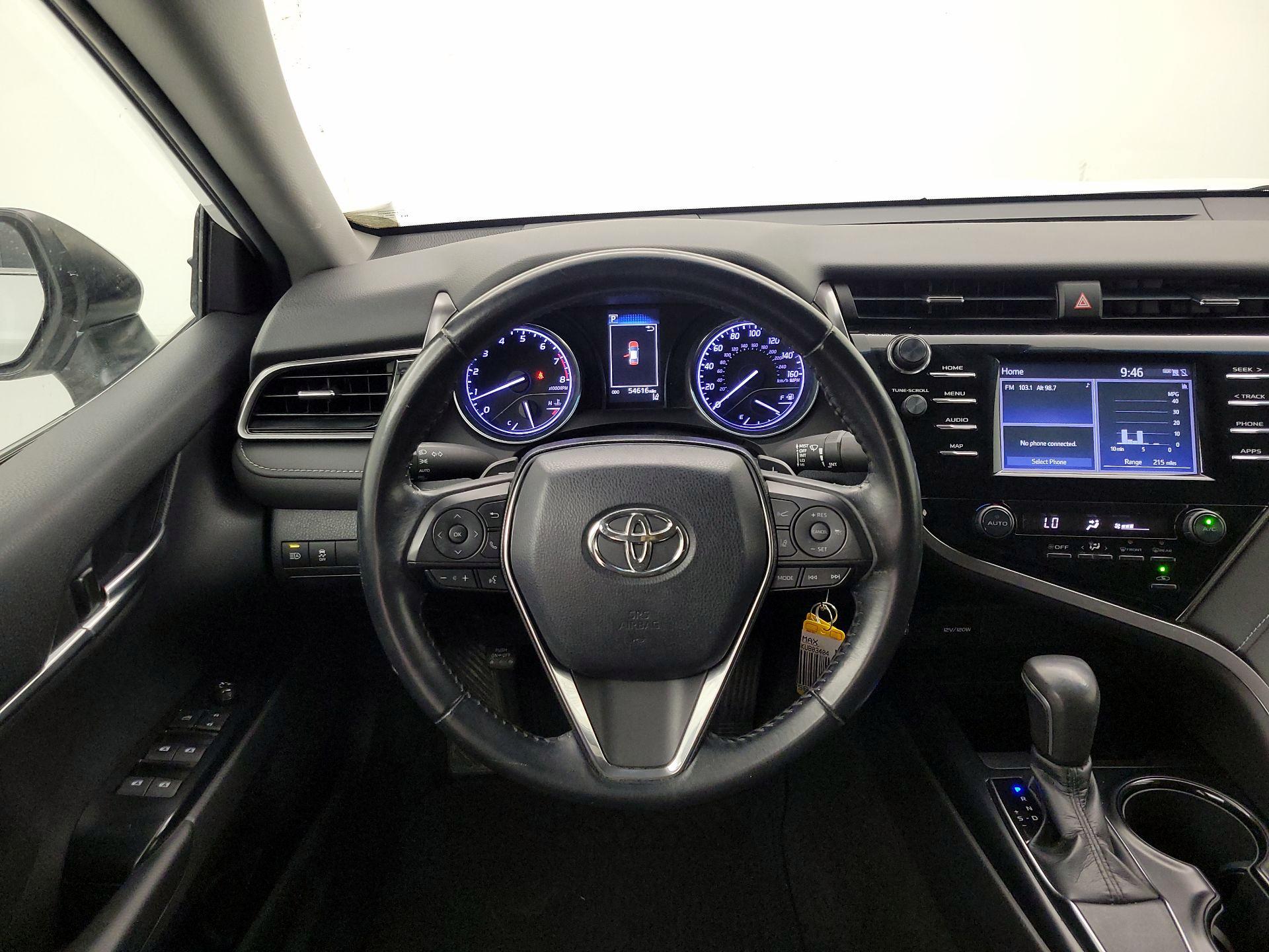 Thumbnail: 2019 Toyota Camry - 10