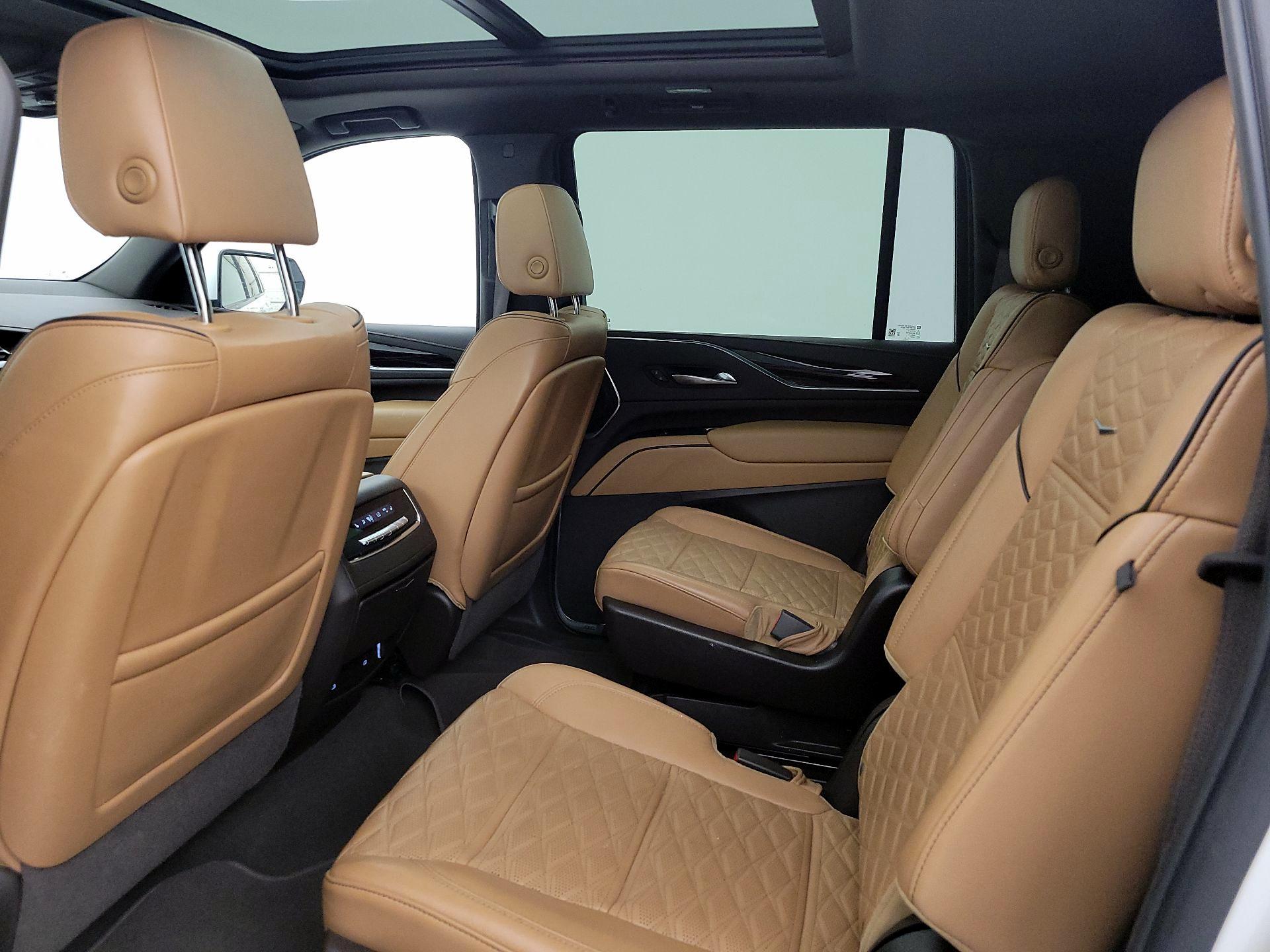 Thumbnail: 2022 Cadillac Escalade - 20