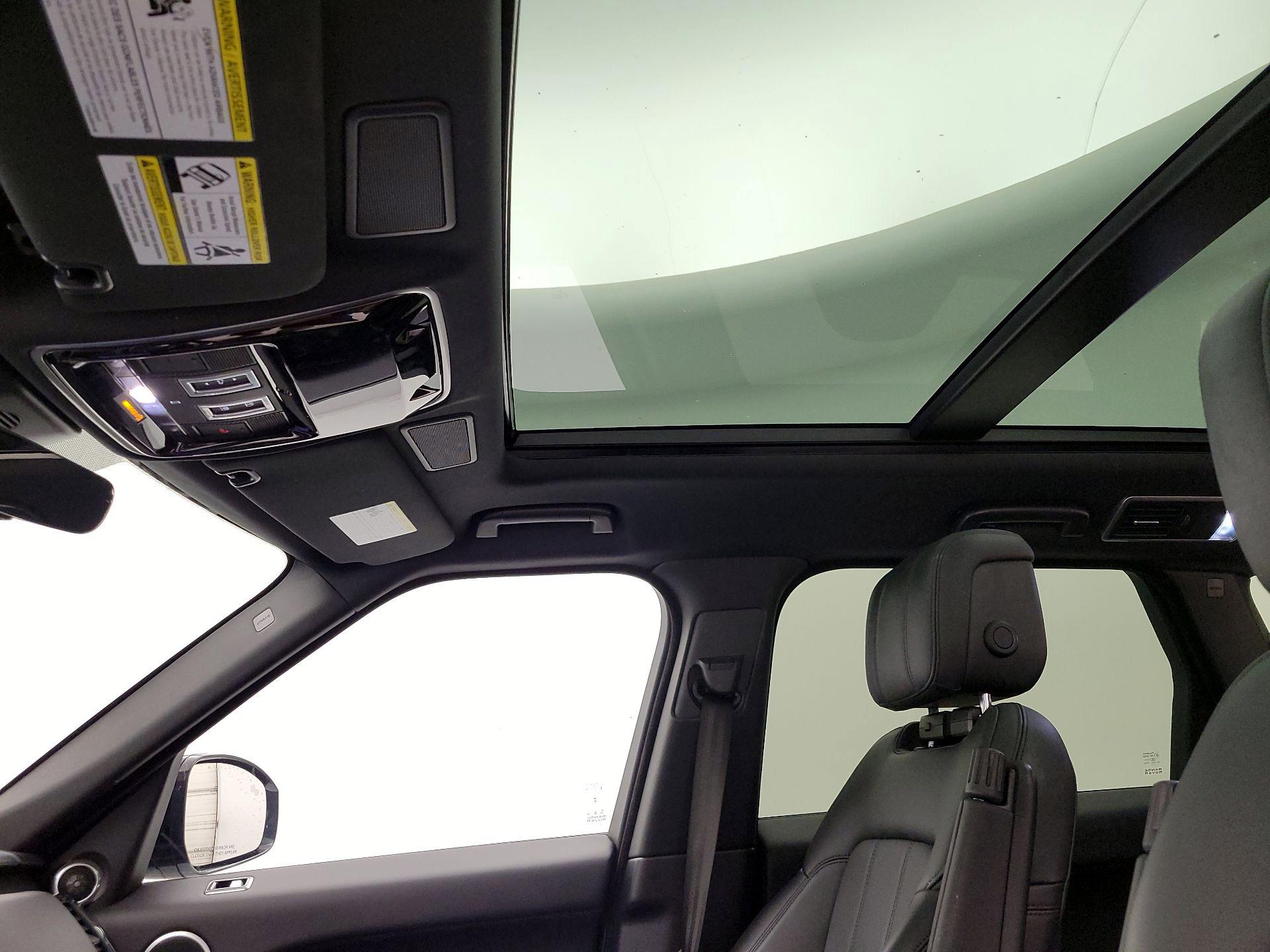 Thumbnail: 2022 Land Rover Range Rover Sport - 20