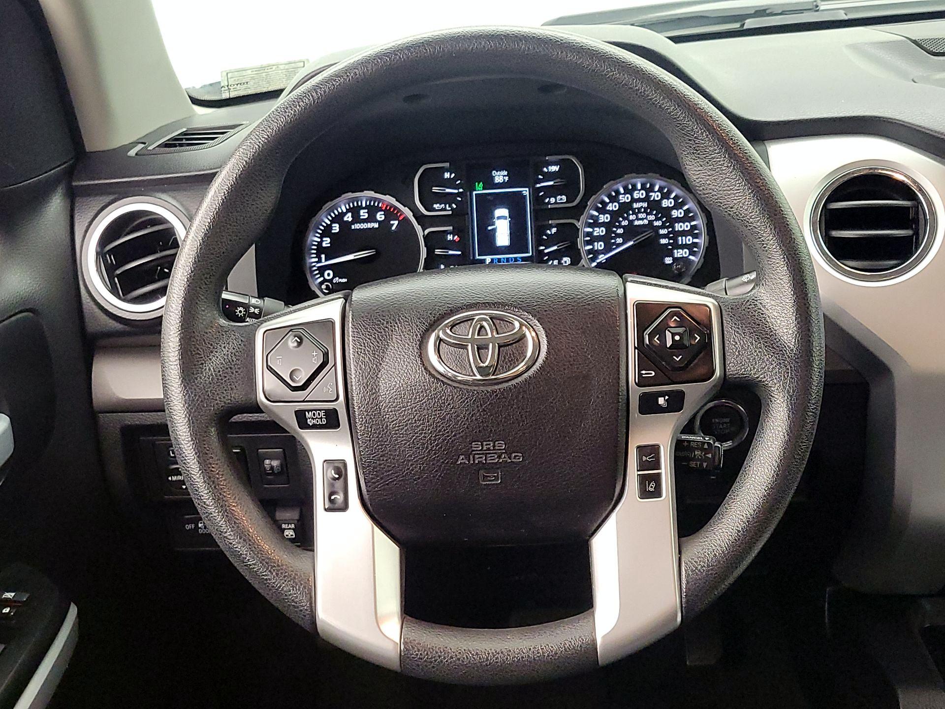 Thumbnail: 2021 Toyota Tundra - 10