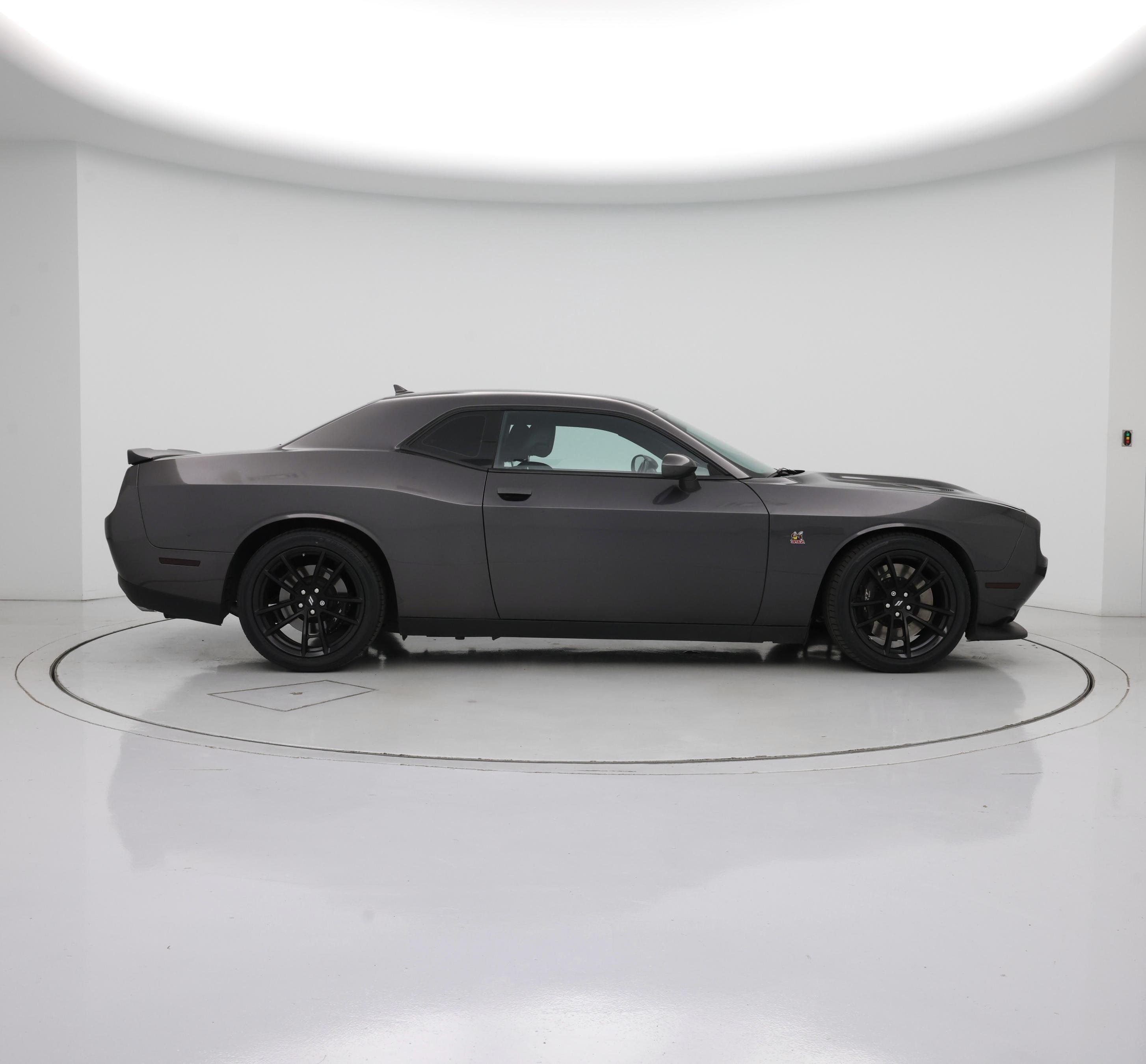 Thumbnail: 2021 Dodge Challenger - 7