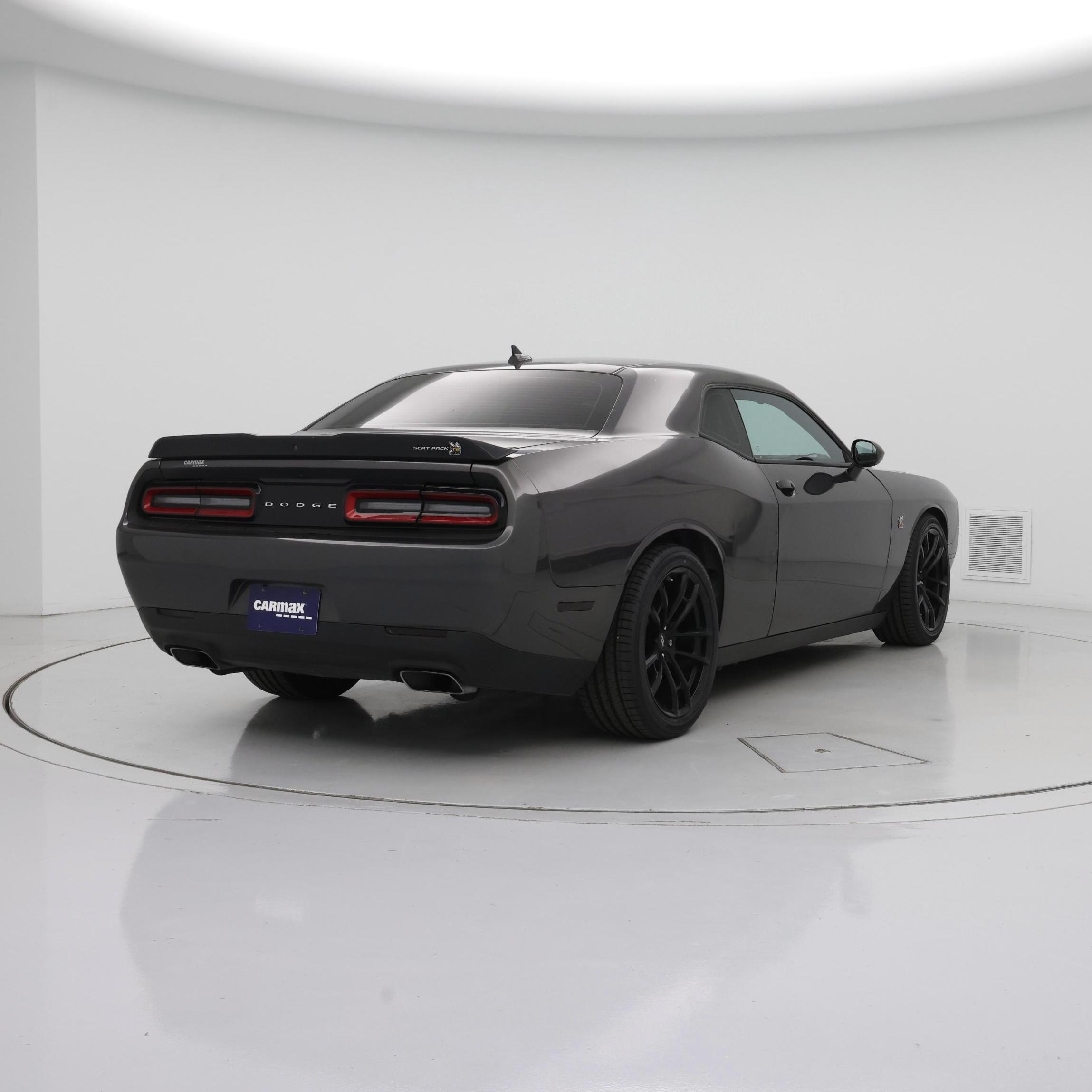 Thumbnail: 2021 Dodge Challenger - 8