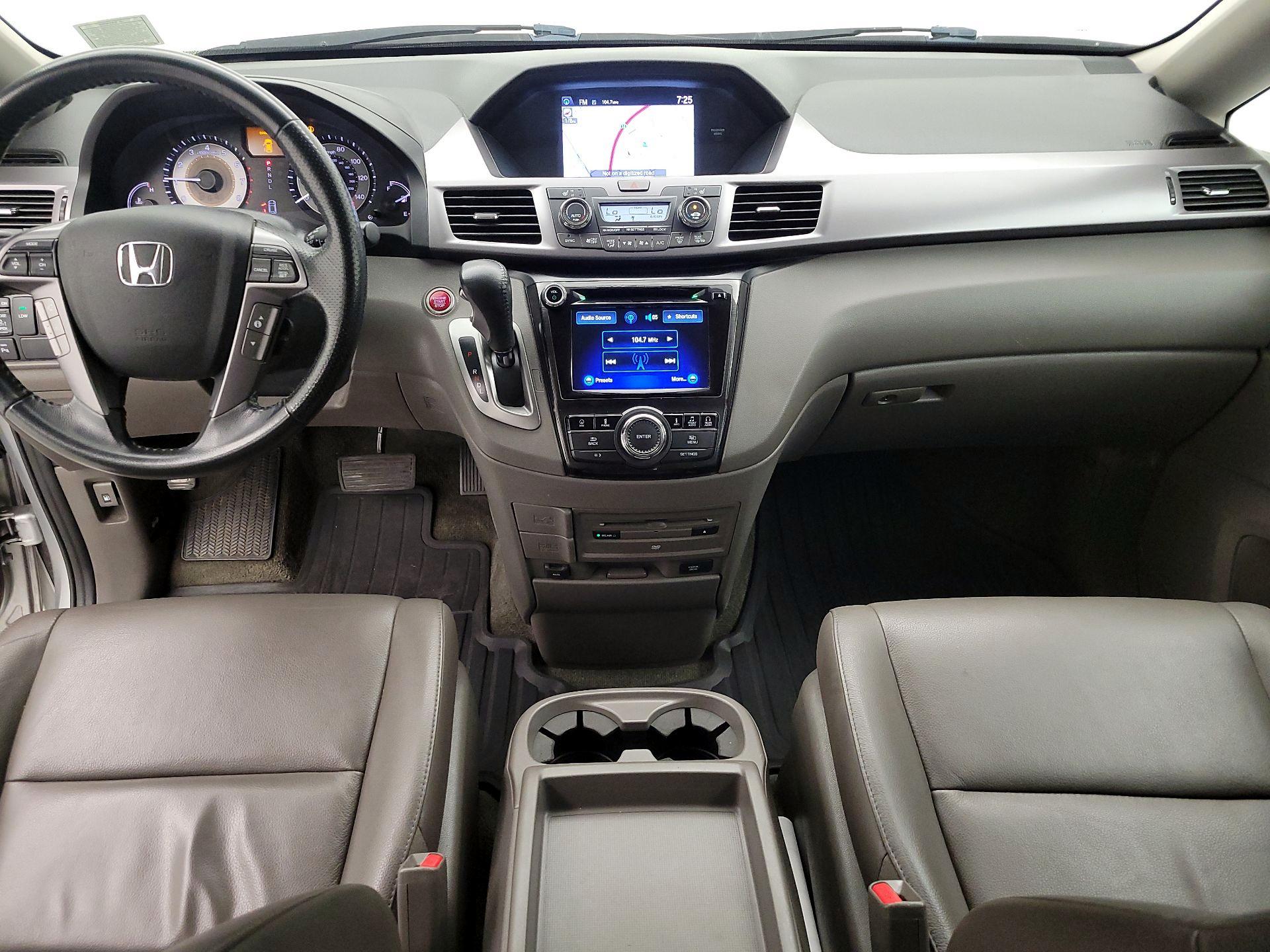 Thumbnail: 2014 Honda Odyssey - 9